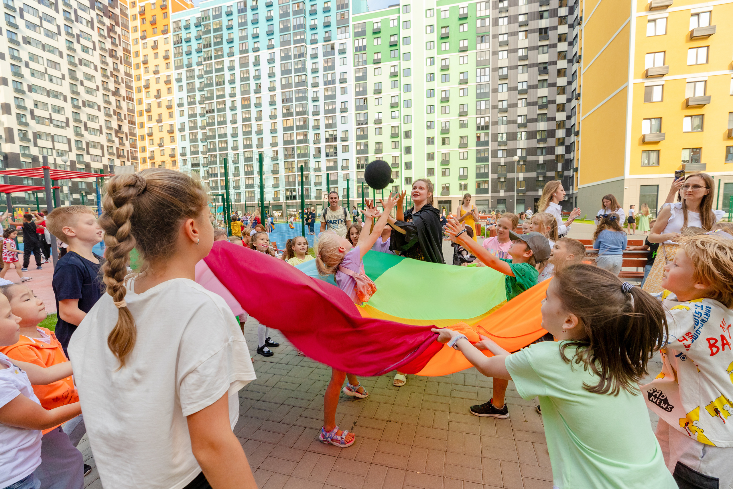 Праздник для жителей ЖК ЛУЧИ. Виктория Зудина — фотограф в Москве