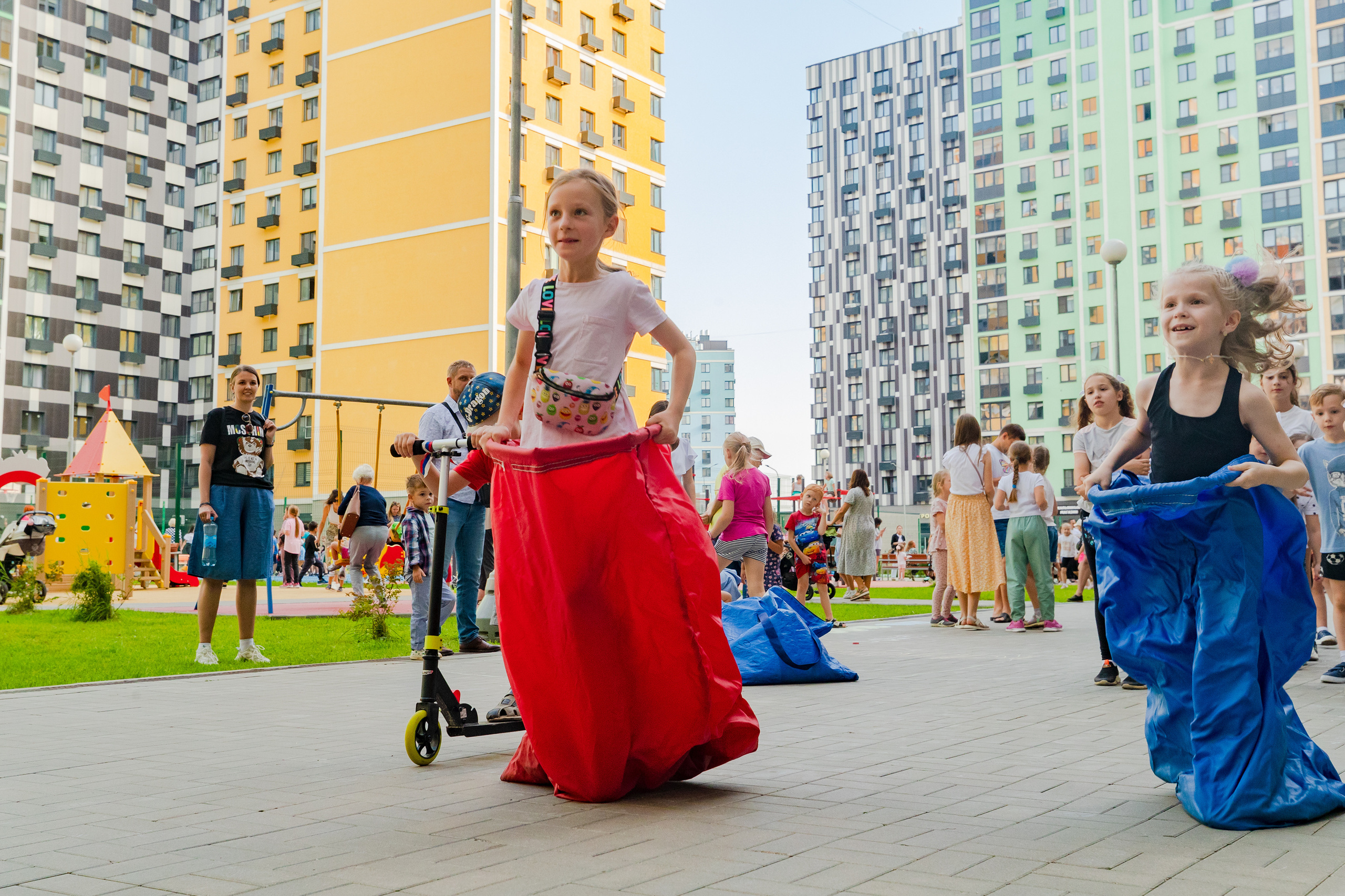 Праздник для жителей ЖК ЛУЧИ. Виктория Зудина — фотограф в Москве