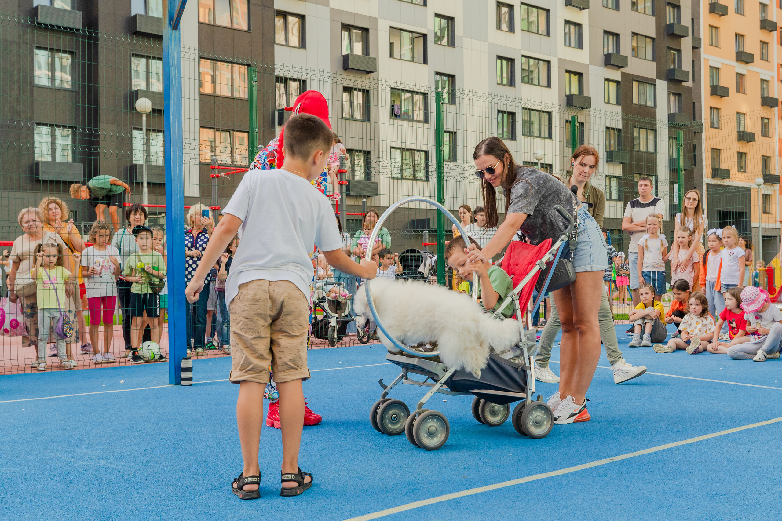 Праздник для жителей ЖК ЛУЧИ. Виктория Зудина — фотограф в Москве