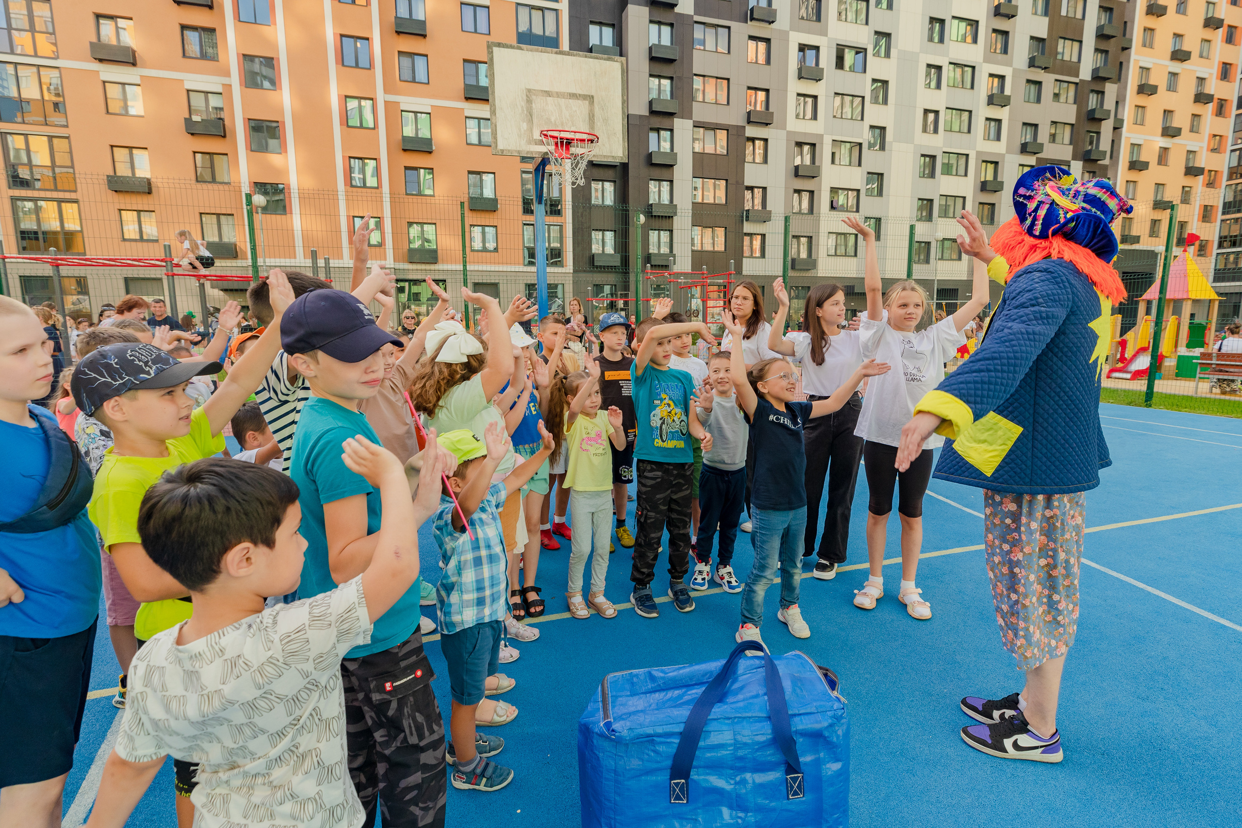 Праздник для жителей ЖК ЛУЧИ. Виктория Зудина — фотограф в Москве