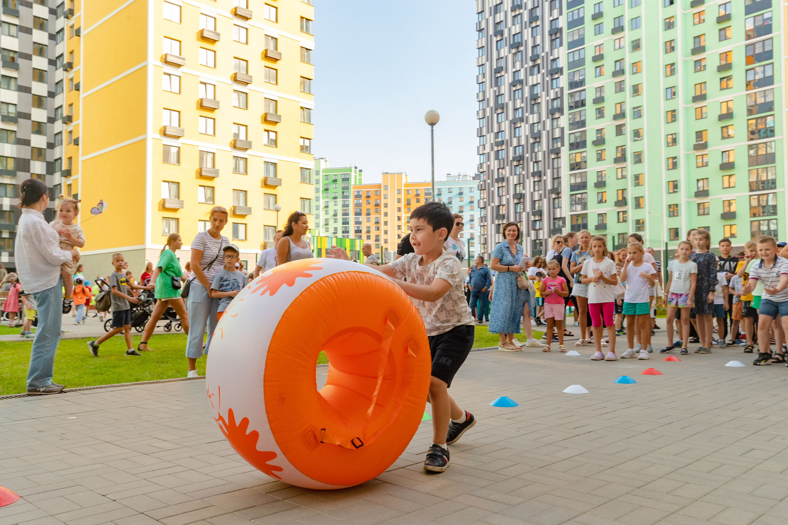 Праздник для жителей ЖК ЛУЧИ. Виктория Зудина — фотограф в Москве