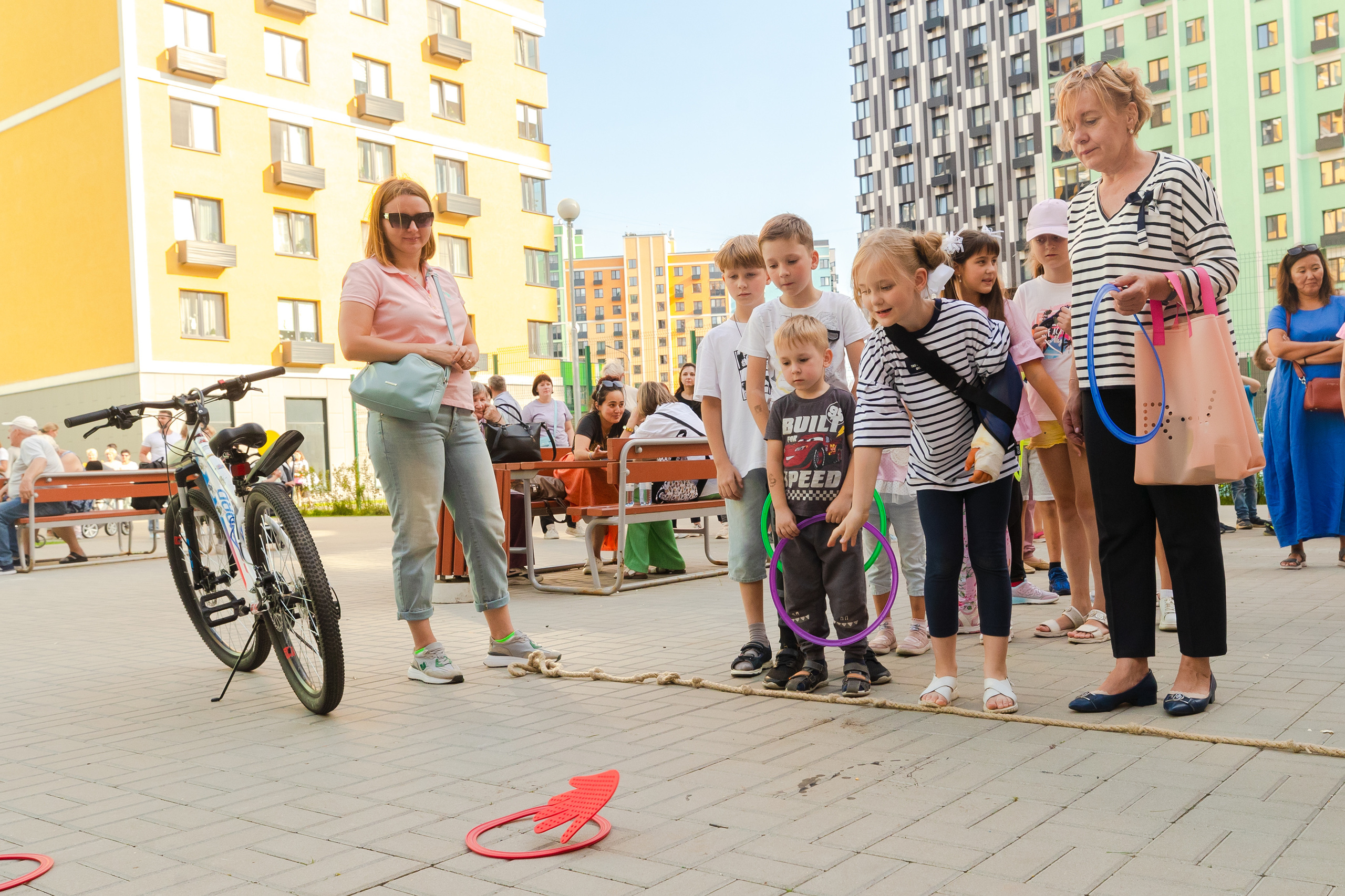 Праздник для жителей ЖК ЛУЧИ. Виктория Зудина — фотограф в Москве