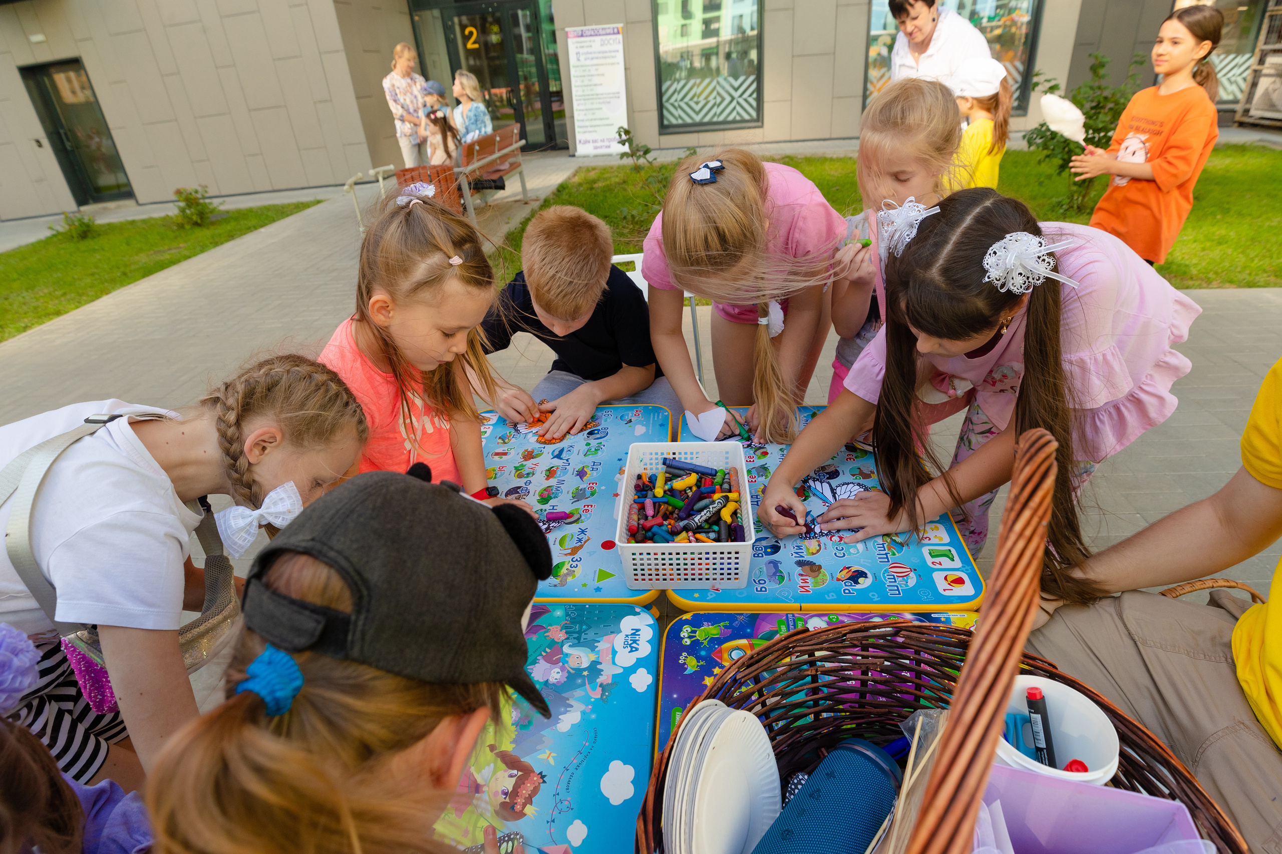 Праздник для жителей ЖК ЛУЧИ. Виктория Зудина — фотограф в Москве