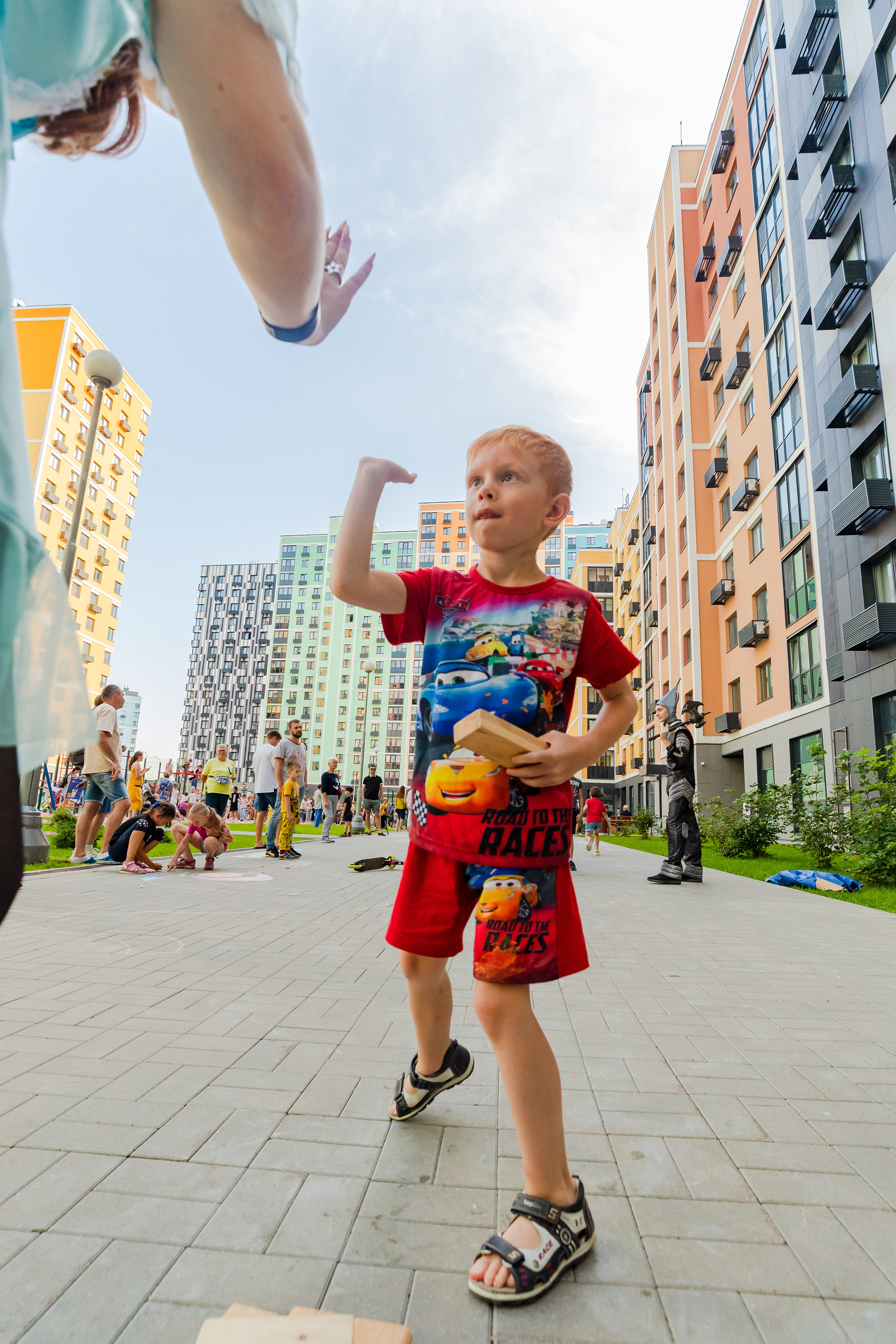 Праздник для жителей ЖК ЛУЧИ. Виктория Зудина — фотограф в Москве