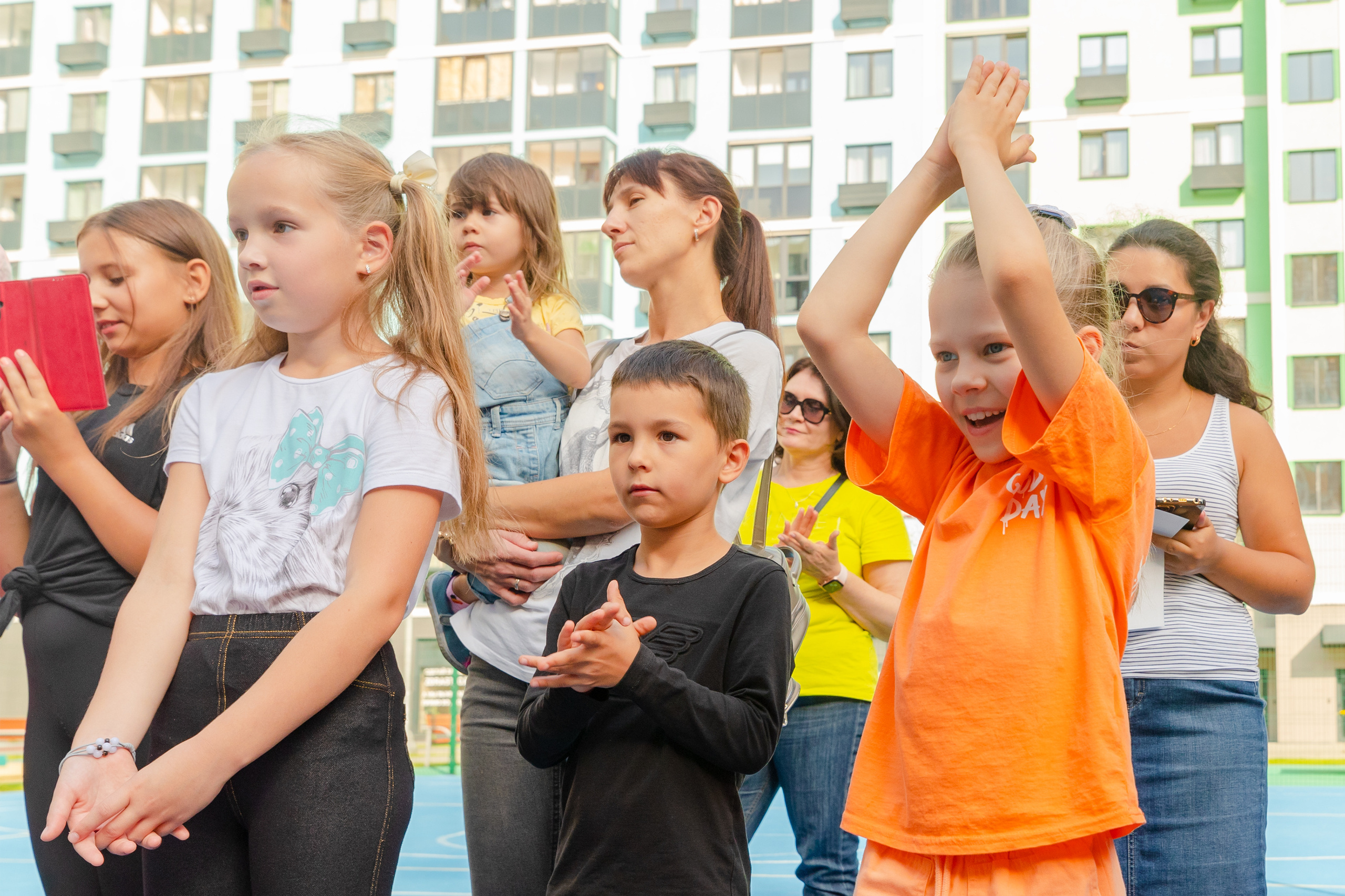 Праздник для жителей ЖК ЛУЧИ. Виктория Зудина — фотограф в Москве