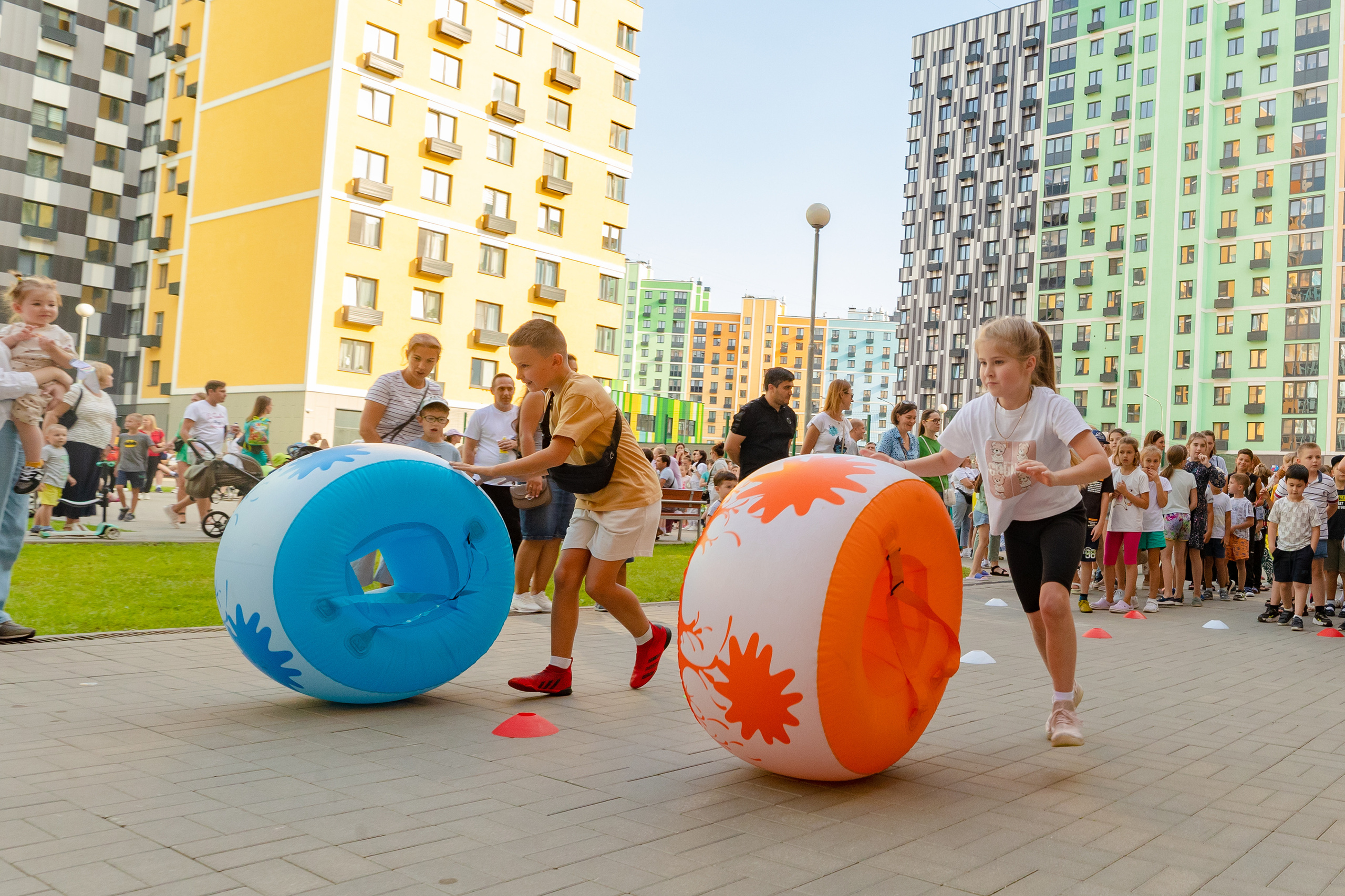 Праздник для жителей ЖК ЛУЧИ. Виктория Зудина — фотограф в Москве