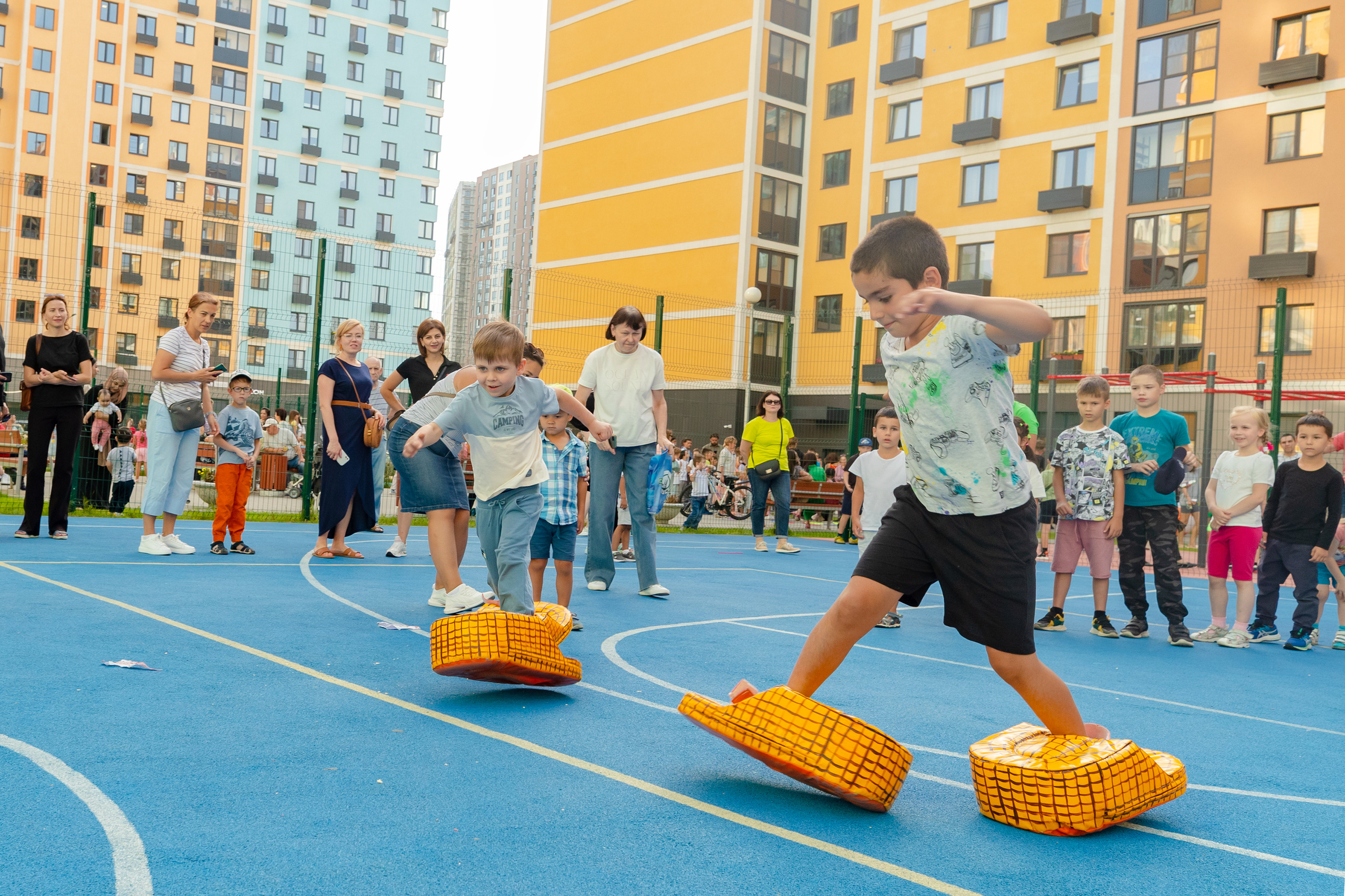 Праздник для жителей ЖК ЛУЧИ. Виктория Зудина — фотограф в Москве