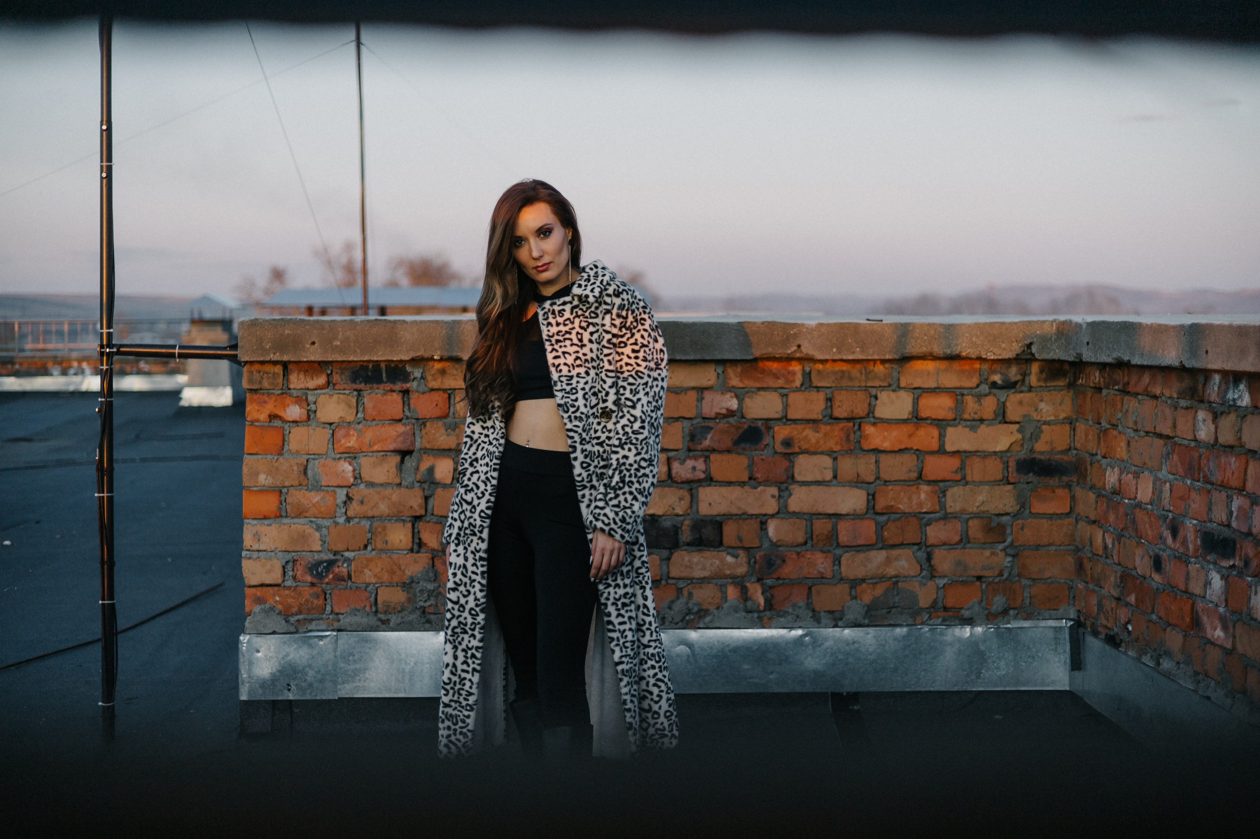 Катя на крыше. Фотограф Нестратенко Станислав г. Шилка, г. Чита