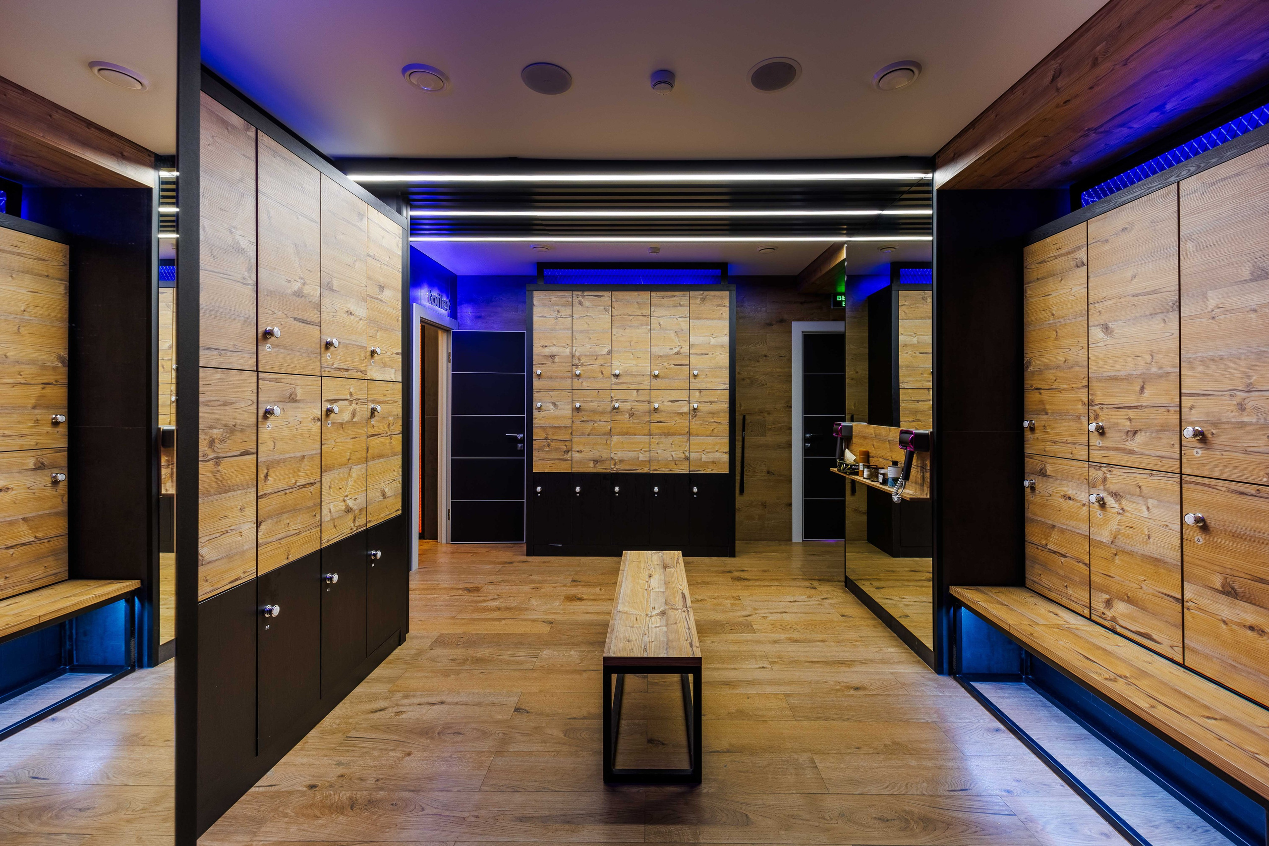 RIVER FITNESS BOUTIQUE