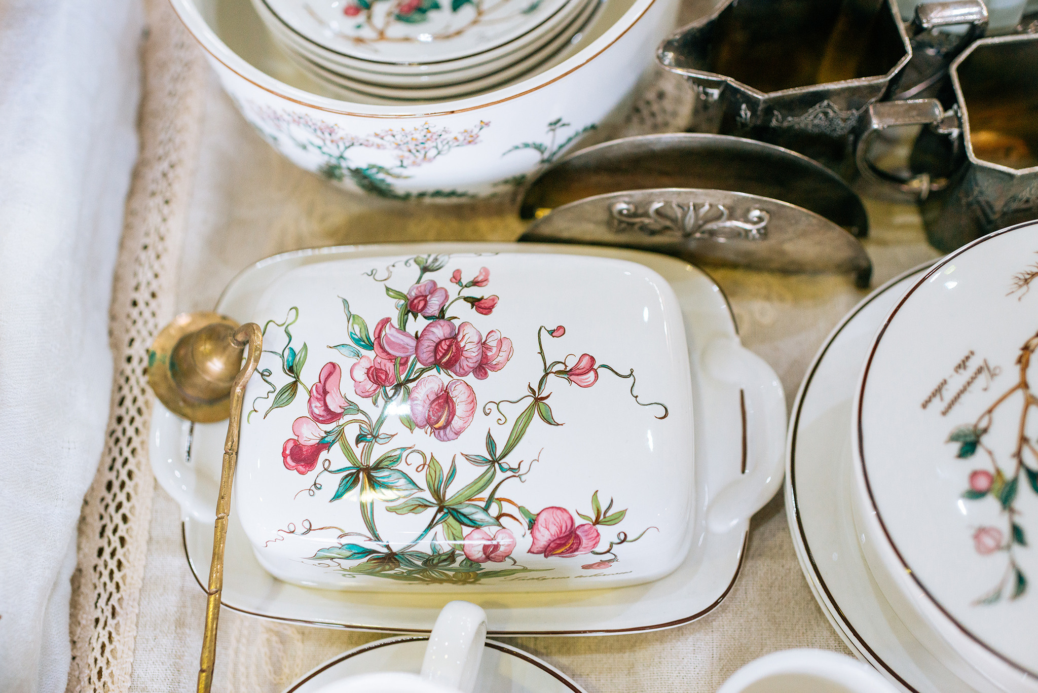 Soul Sisters Vintage. Винтажная посуда. Репортажный фотограф в Санкт-Петербурге Анастасия Клёпова