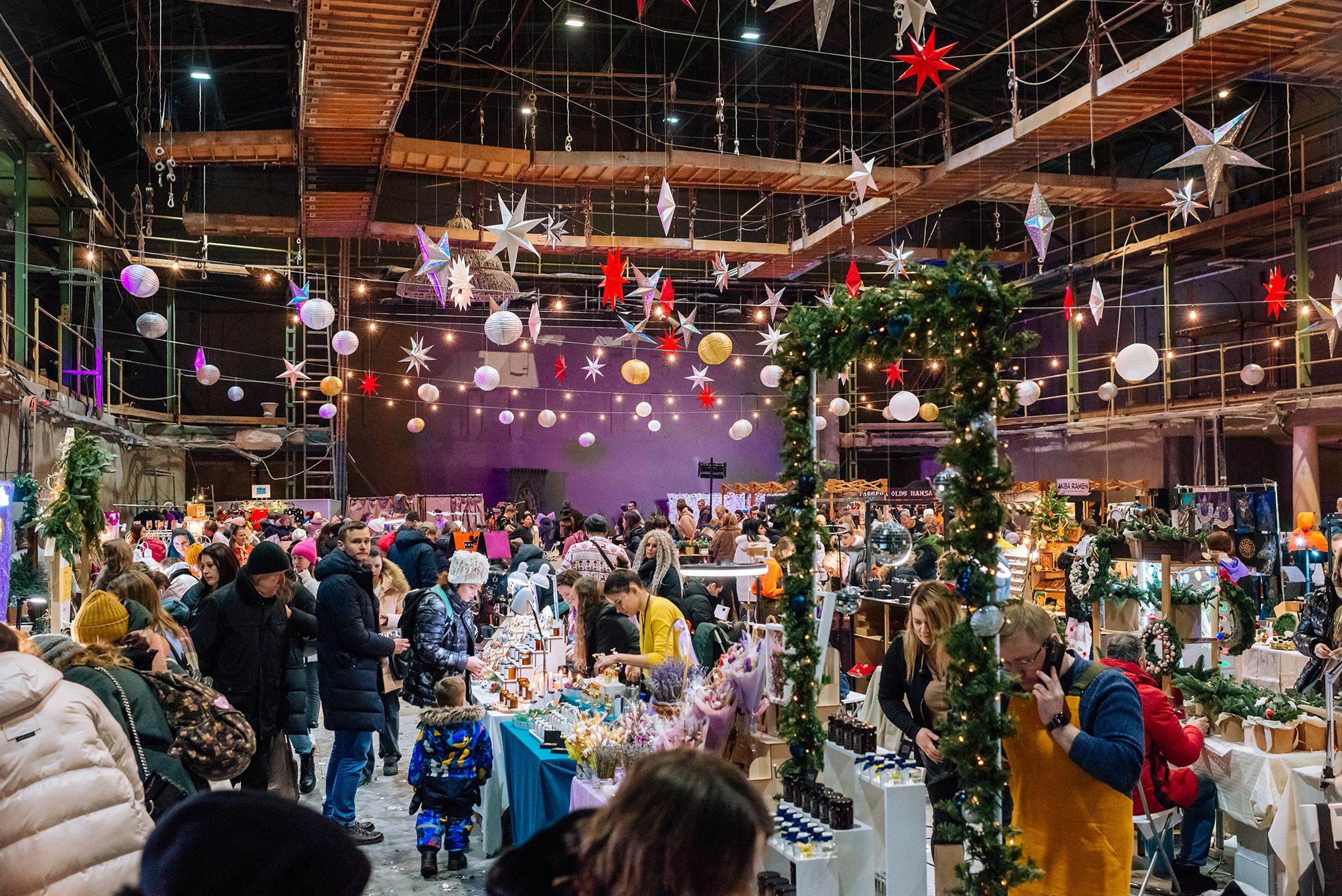 Петербургская ярмарка. Декабрь 22. Репортажный фотограф в Санкт-Петербурге Анастасия Клёпова
