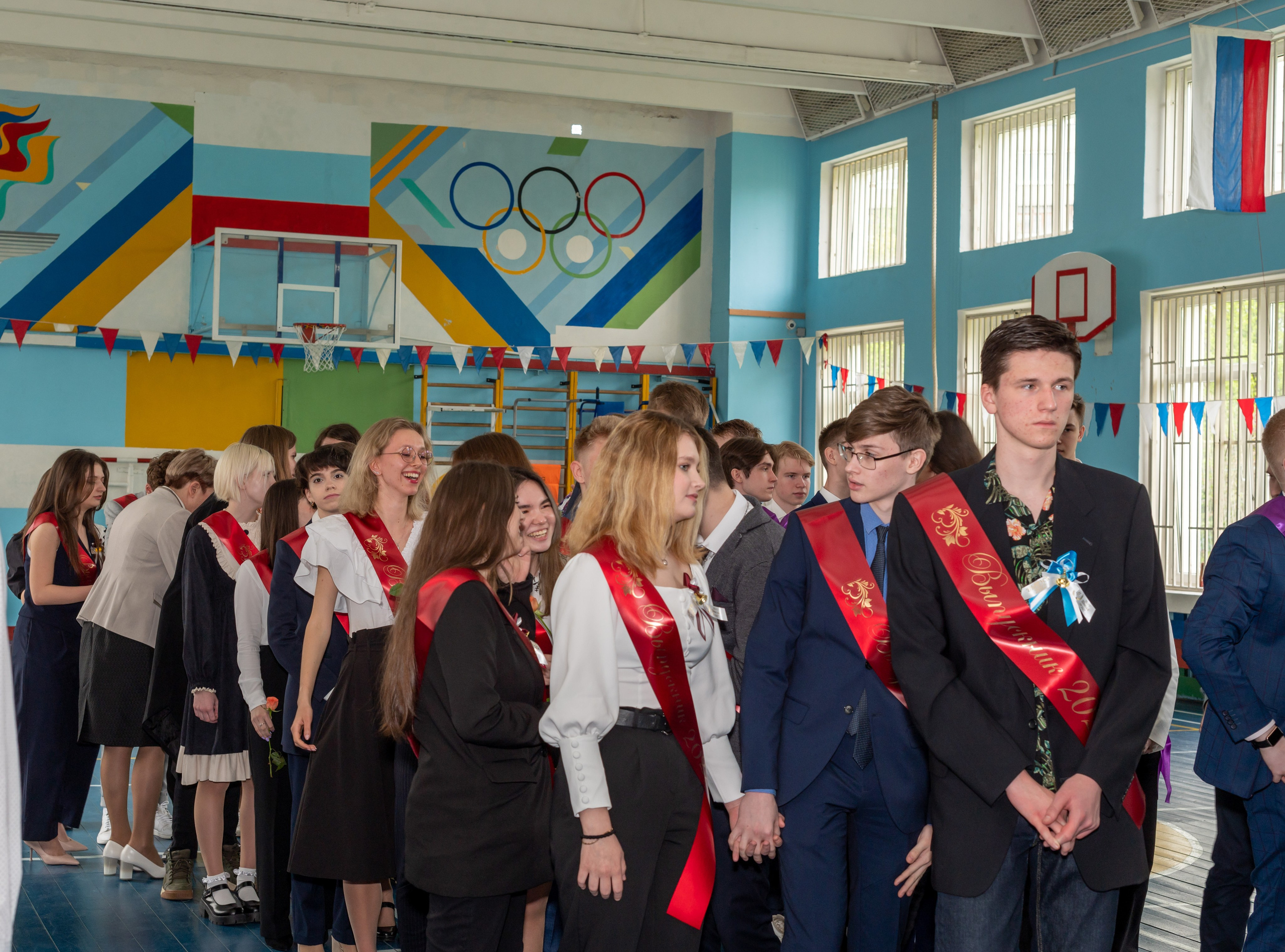 Последний звонок Школа 1412. Детский и семейный фотограф г. Москва Оксана Катаджи