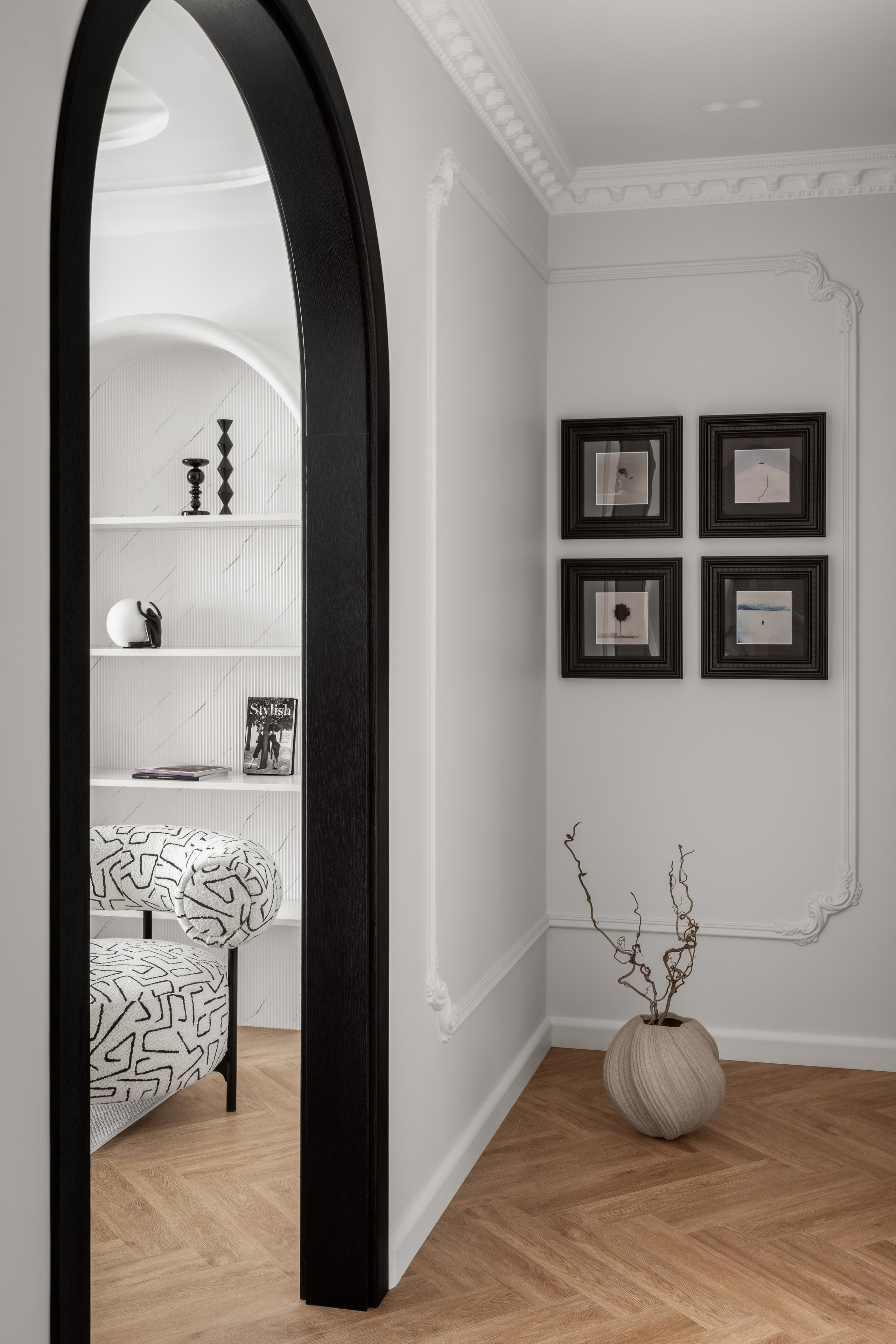 Динара Абикенова — Capital Park Light. Roman Yakunin — interior photographer in Almaty, Kazakhstan