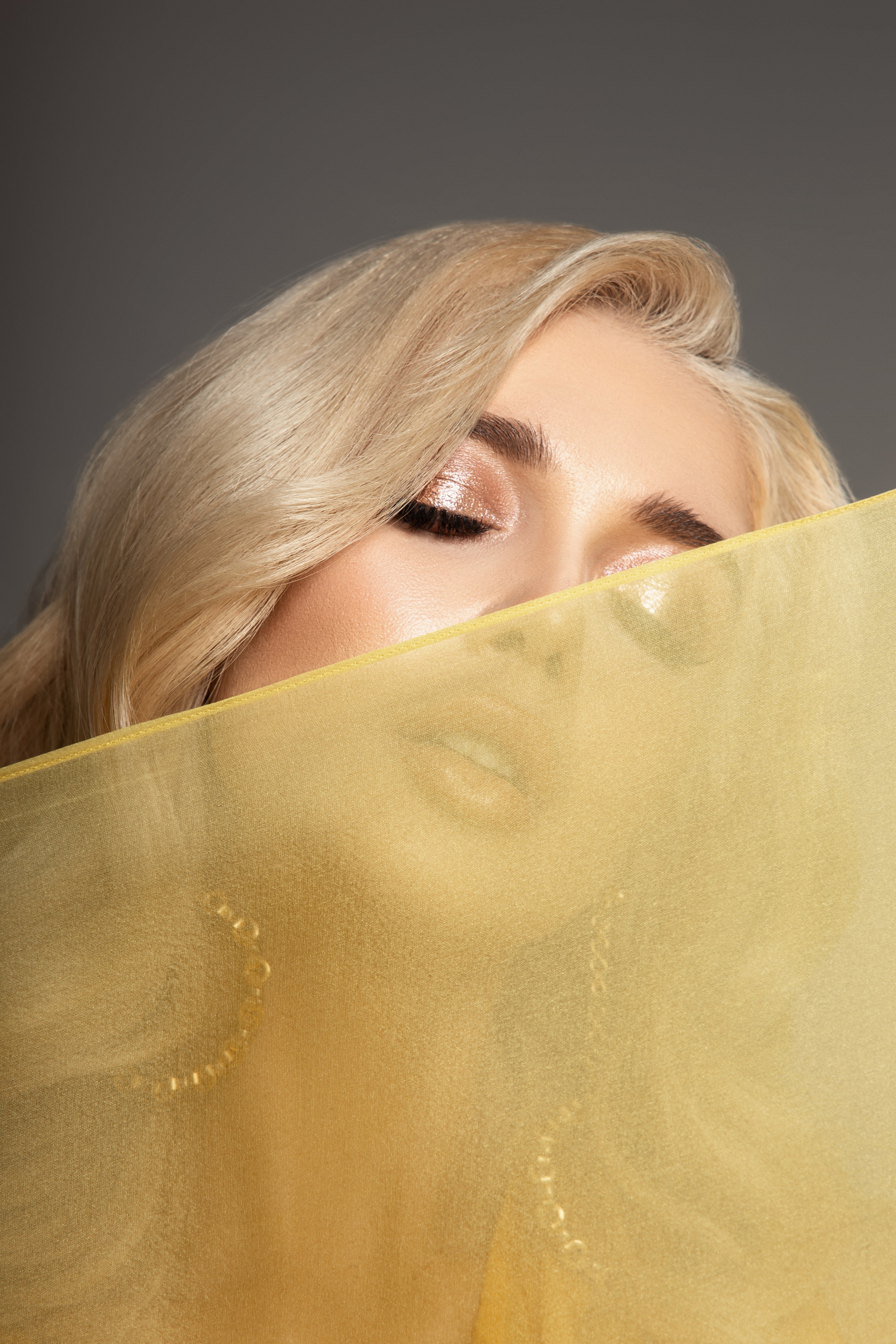 Портретная съемка. Ретушер и бьюти фотограф