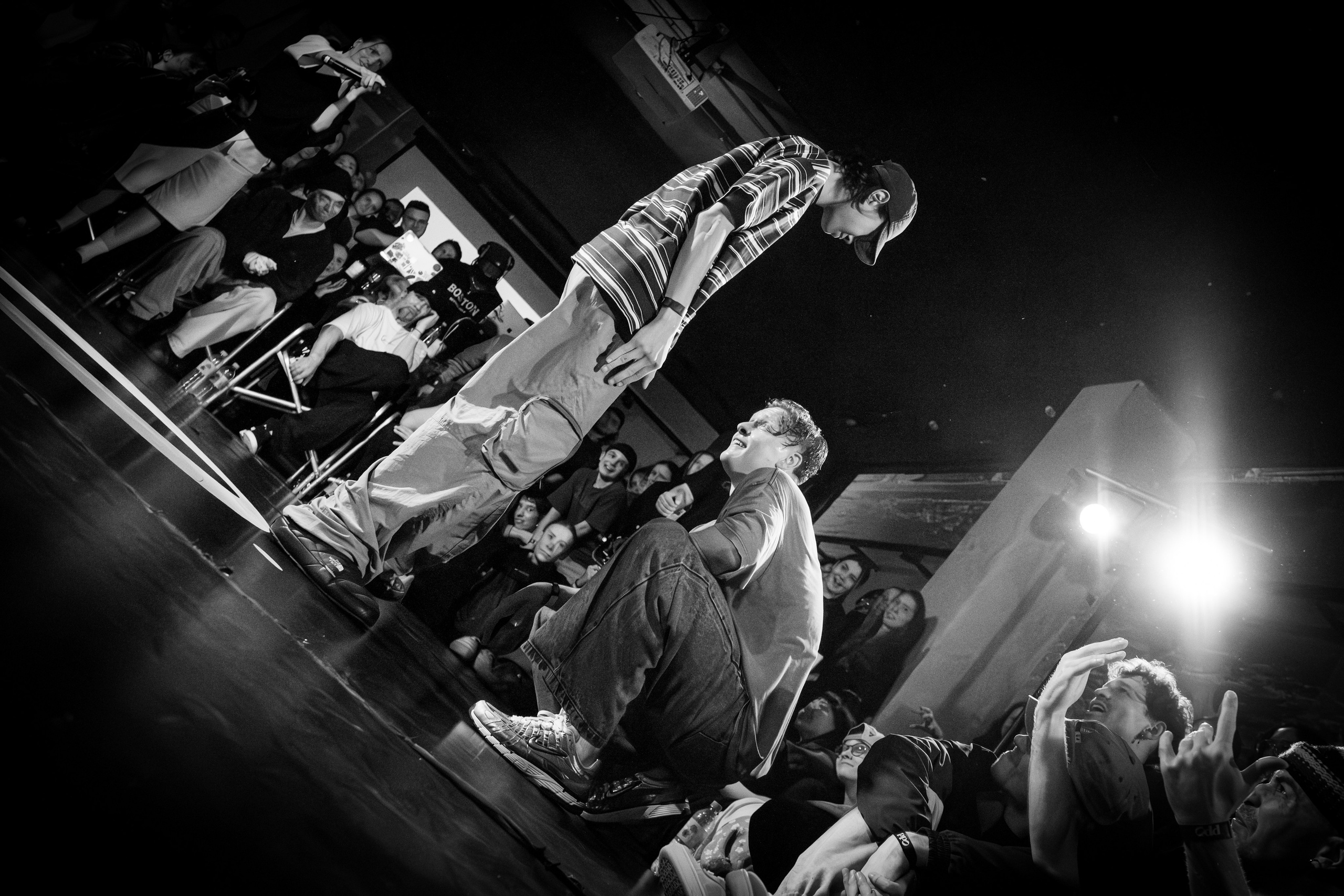 ODD BATTLE 04/05 (@youlovebu). Соня бу тебя сфоткала