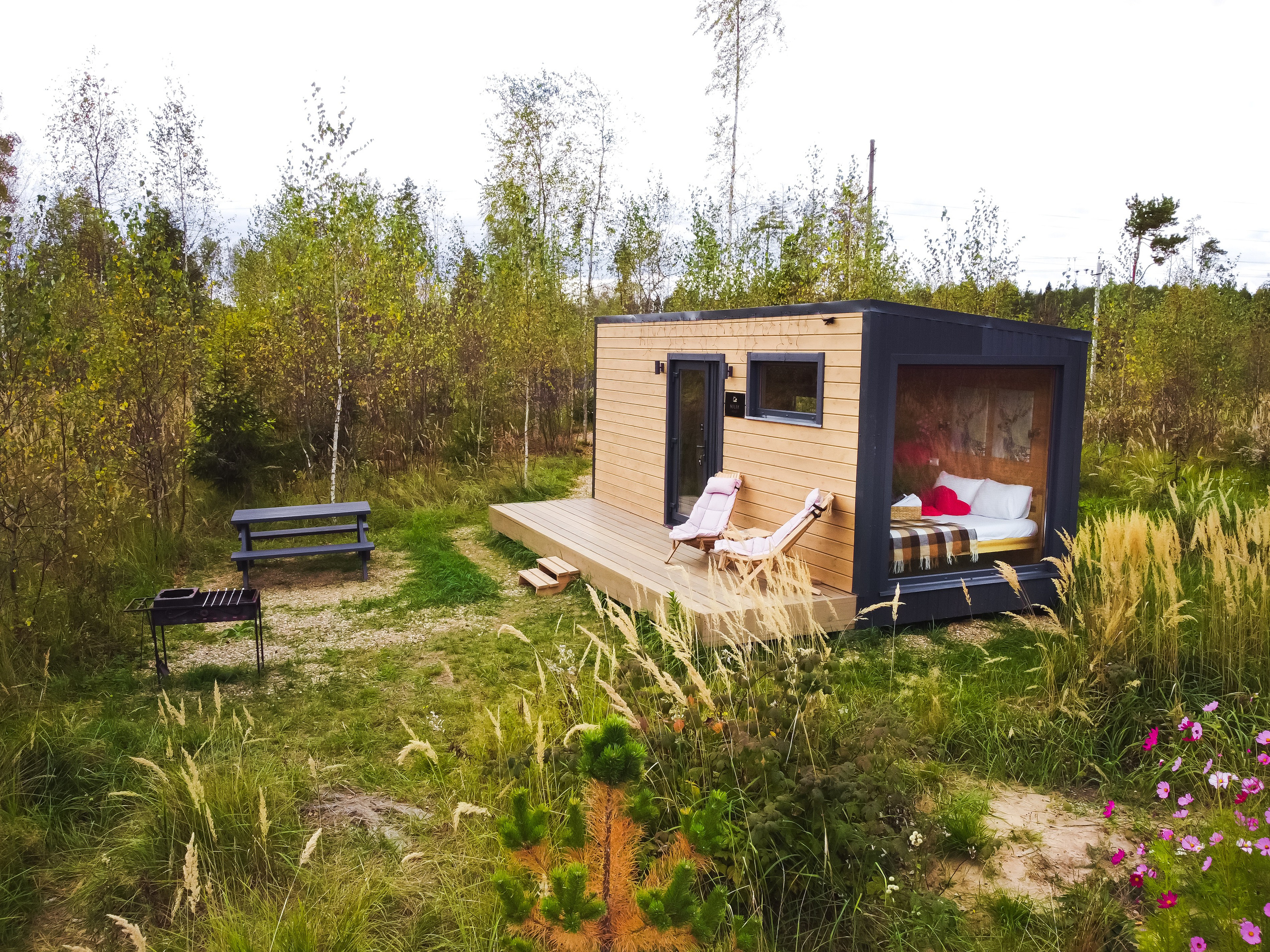 домик, трава, лето, лес, природа, база отдыха, загородный клуб, "ПОБЕГ ИЗ ГОРОДА", день