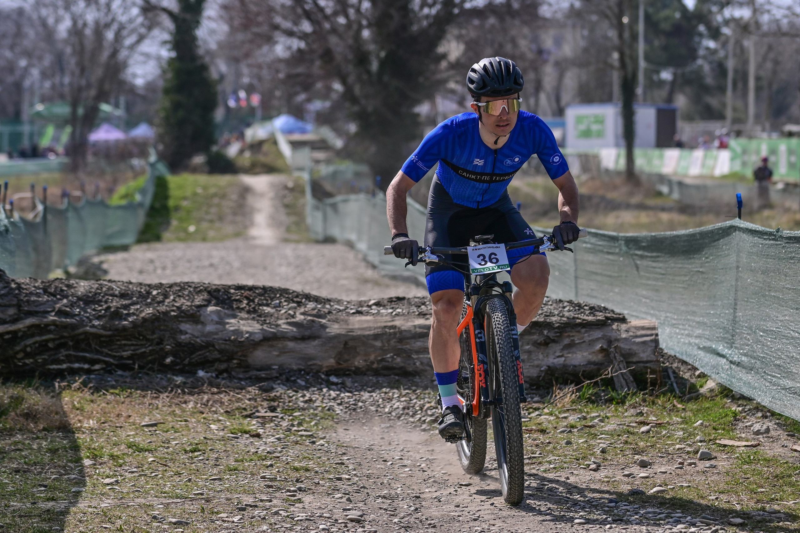 Маунтинбайк, кросс-кантри в Архипо-Осиповке 16 марта 2025. Спортивный фотограф, фотожурналист Павел Ларькин