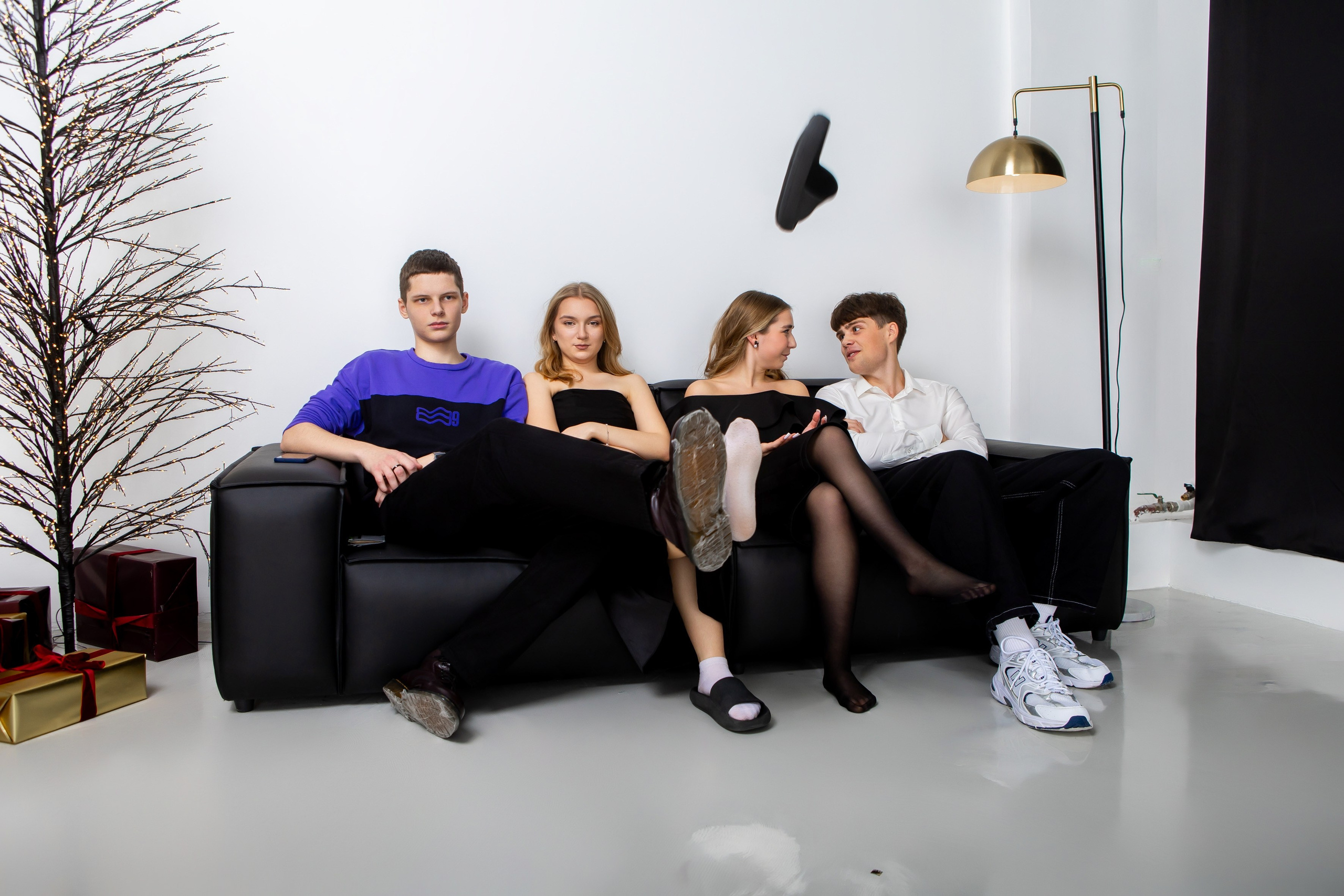 Студия Гимназия 12 11 А 2024 г. Свадебный и портретный Фотограф в Липецке Дмитрий Котюков