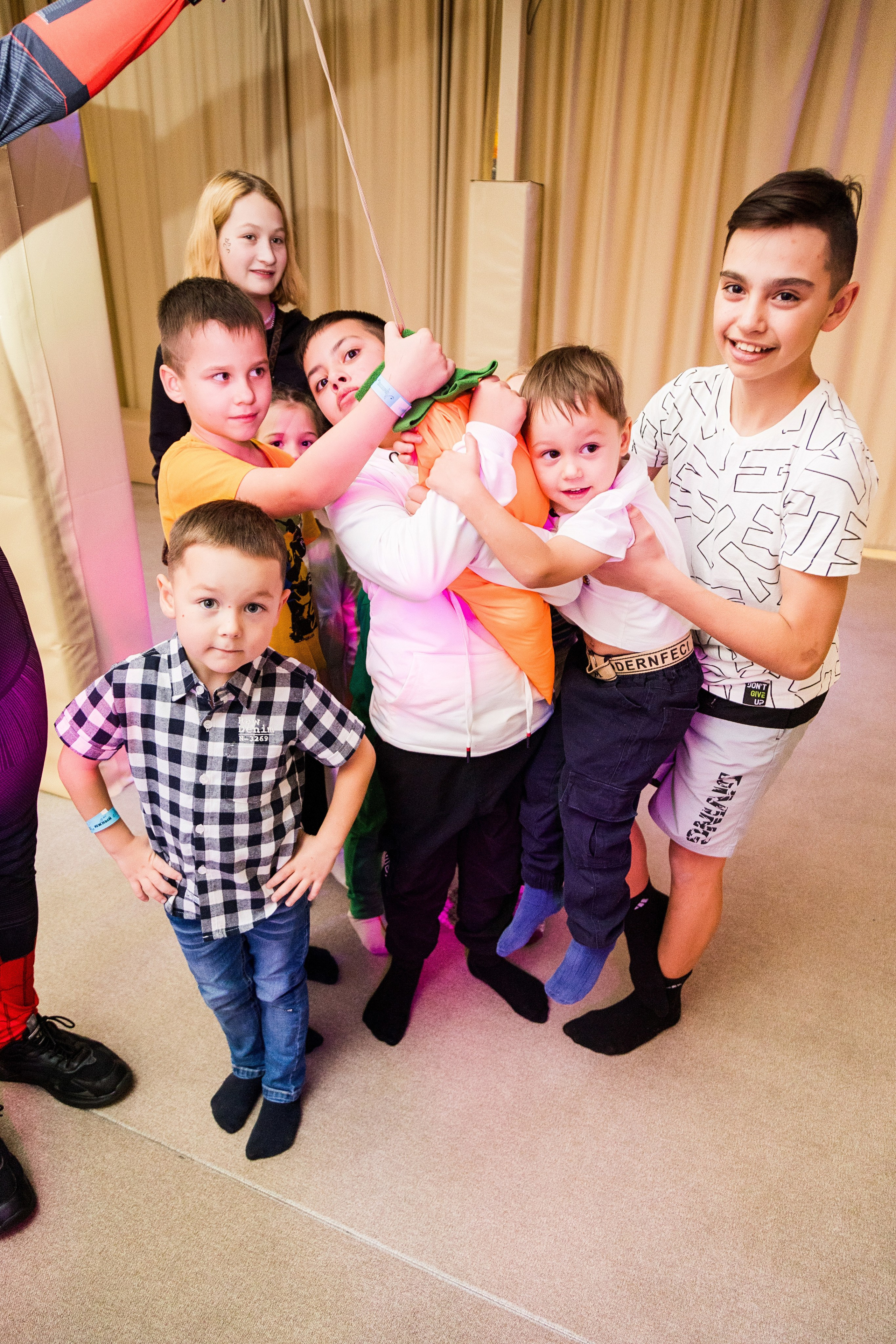 Паше 4 года. Детский фотограф видеограф в Хабаровске Михаил Орлов