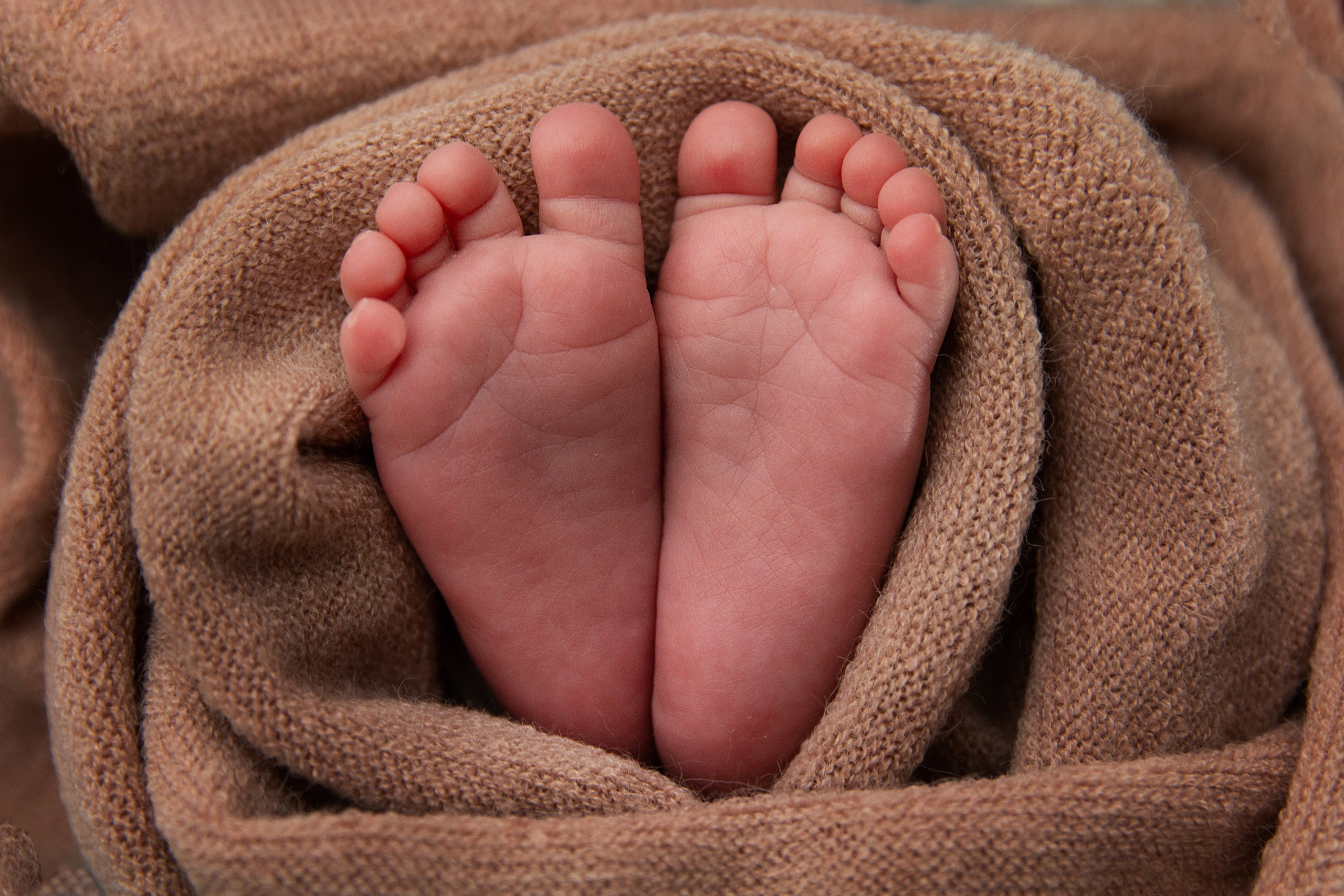 Профессиональная фотосессия новорожденного. Фотограф новорожденных Жуковский Раменское