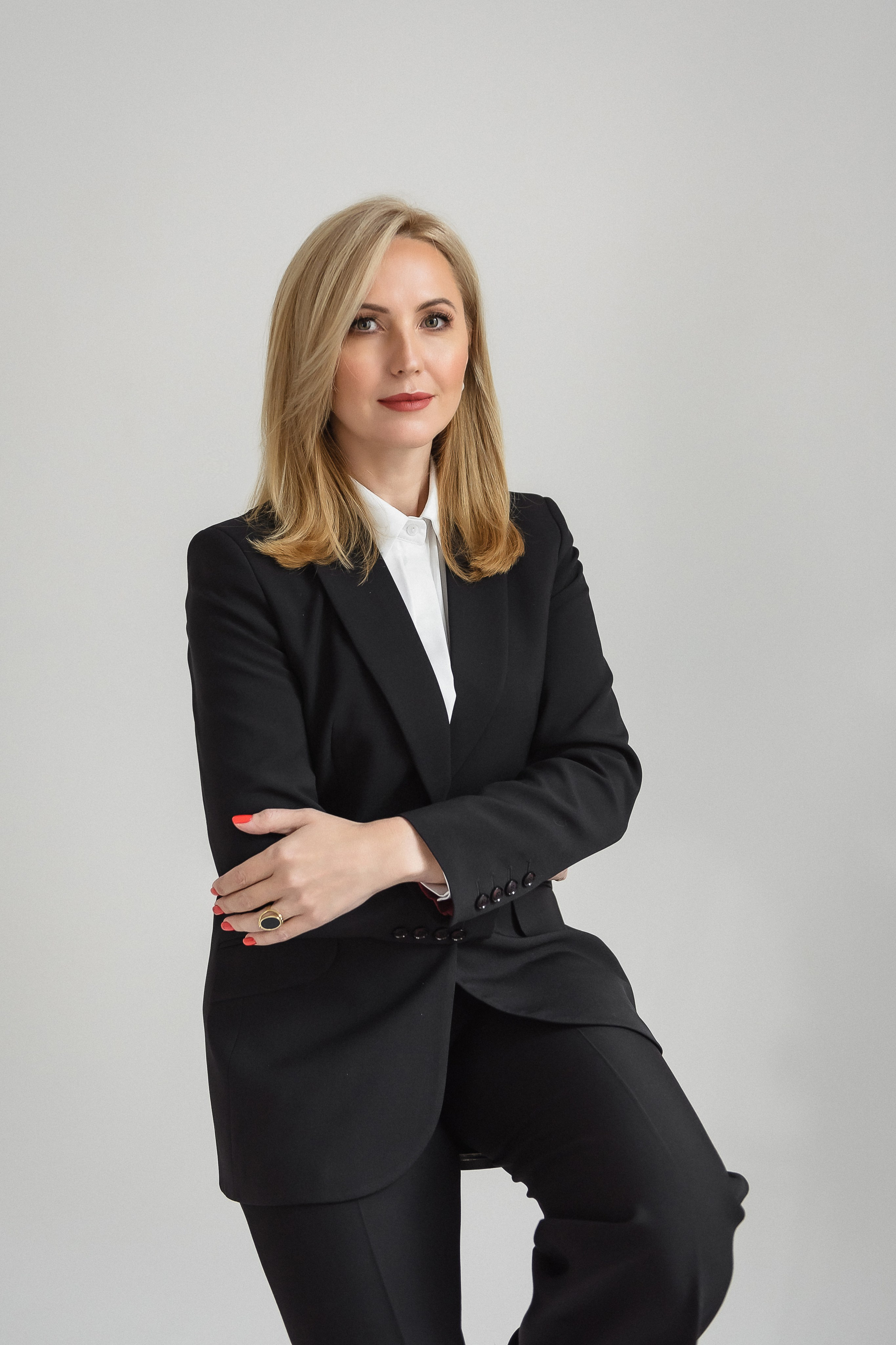 Графитовый и циклорама. КОНТЕНТ |БРЕНД фотограф Санкт-Петербург — Жанна Олтаржевская