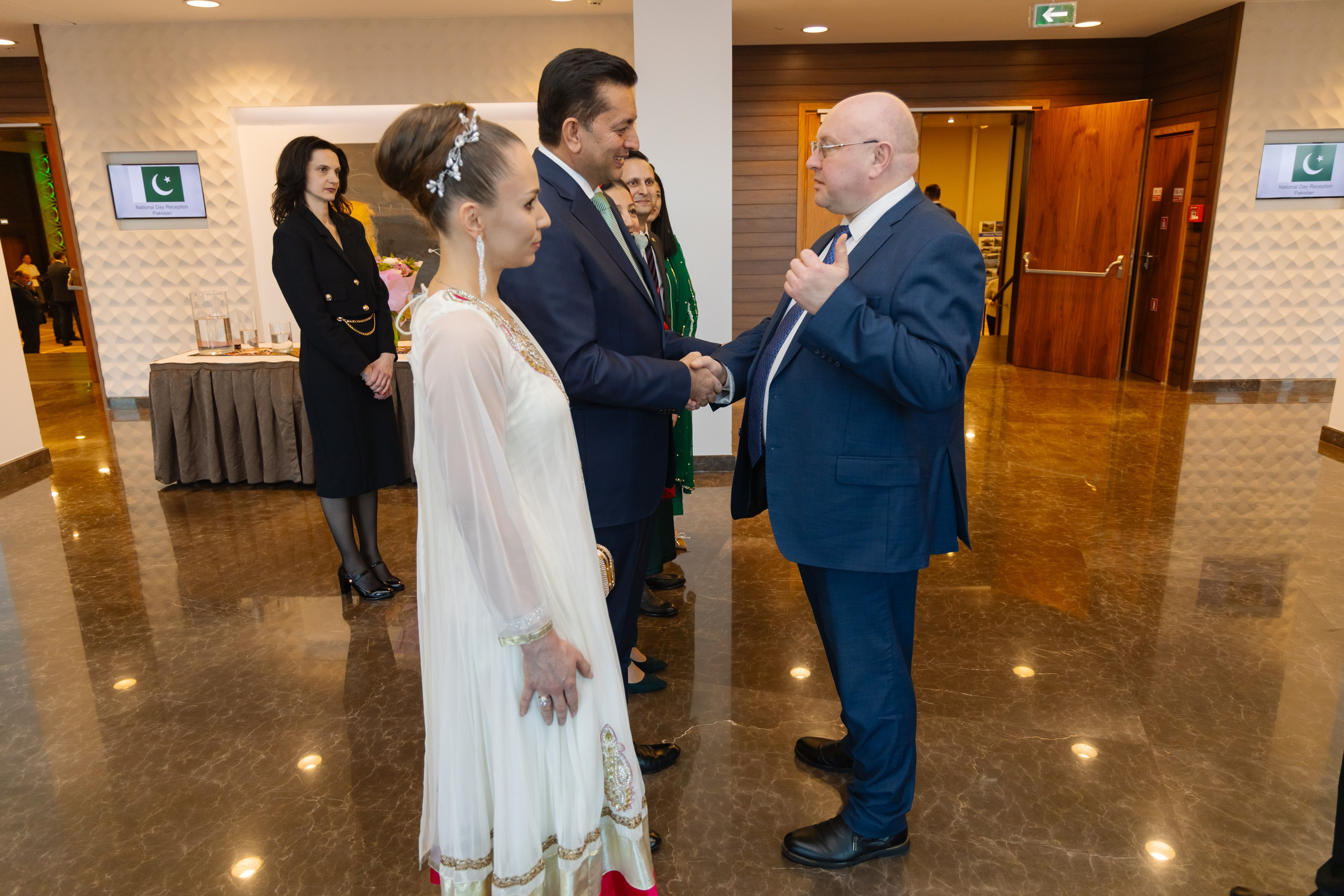 Фотосъемка делегации Пакистана в Беларуси в отеле Марриотт. Свадебный фотограф в Минске/Беларуси Сергей Спиридонов