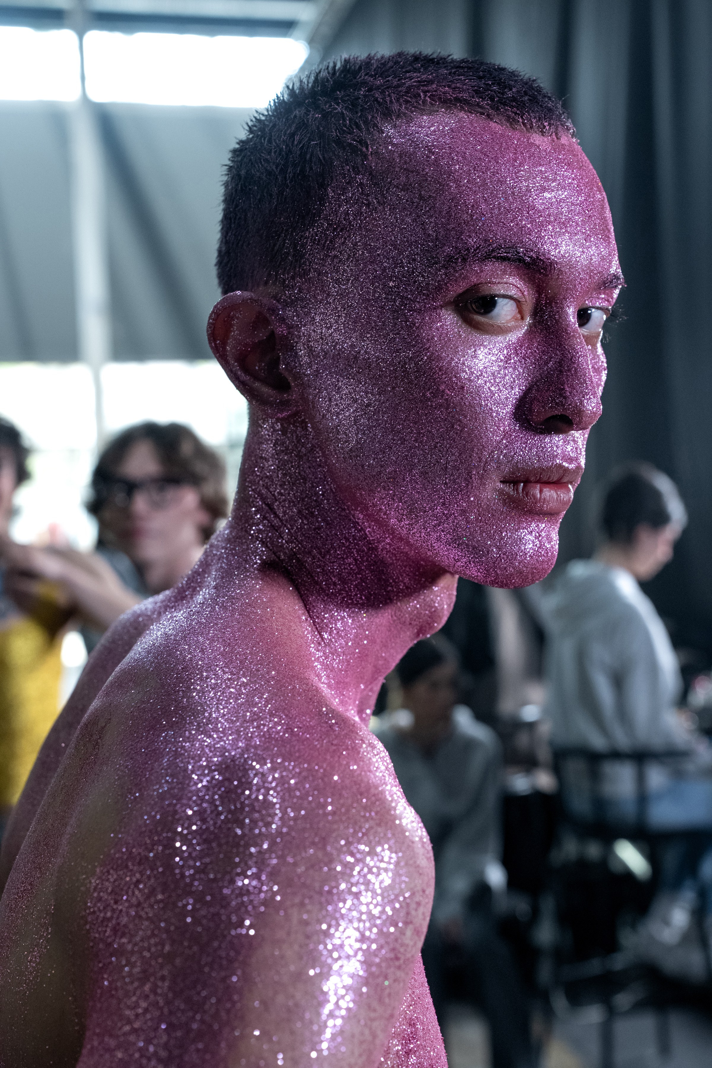 Visa Fashion Week Almaty Pre-Fall 2026 April Backstage Day 2. Сайт Алматинского НЮ АРТ, будуар и фэшн фотографа Дениса Карпенко