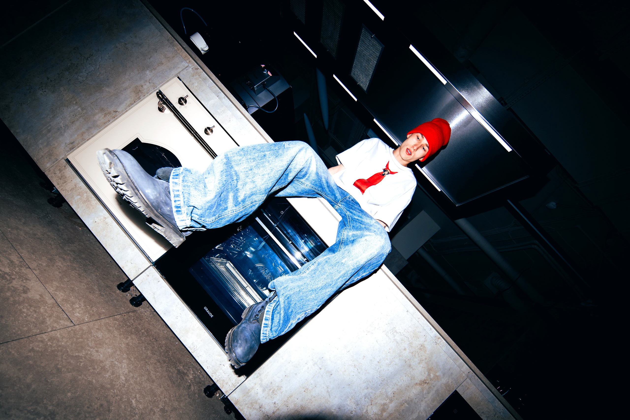 YWB KITCHEN. DRIPSTOCK MAG