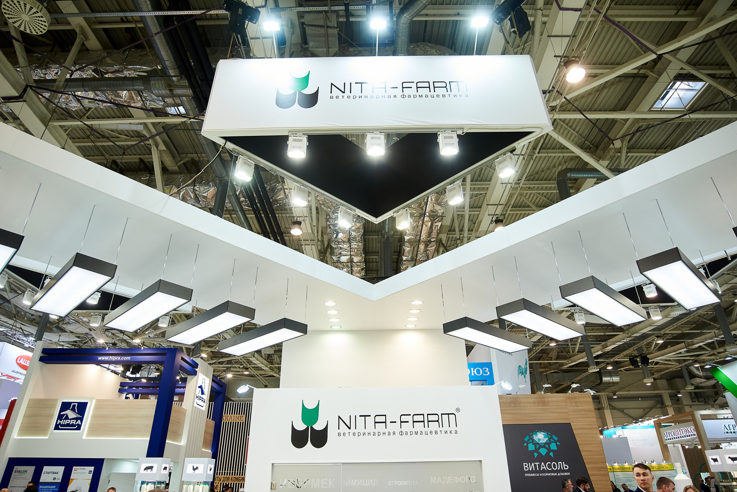 Фотосъемка выставок, стендов и деловых событий — Герман Лепёхин. Герман Лепёхин коммерческий фотограф в Москве: репортаж, портреты, интерьеры, производство