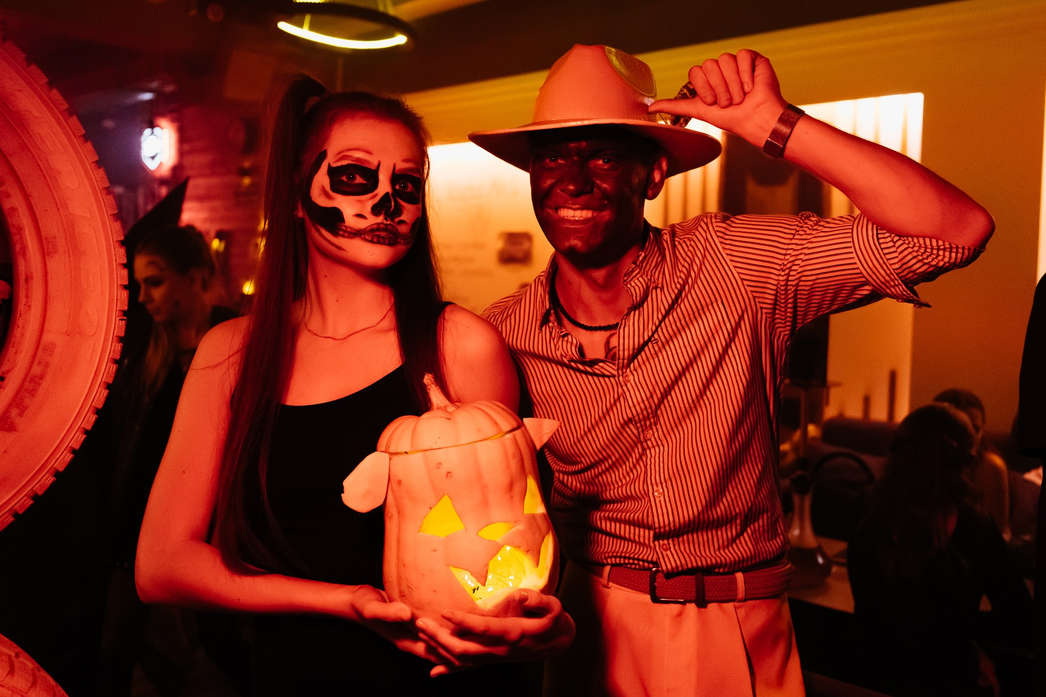 Кальян — бар «My Dream Garage». Фотограф Кемерово | Сергей