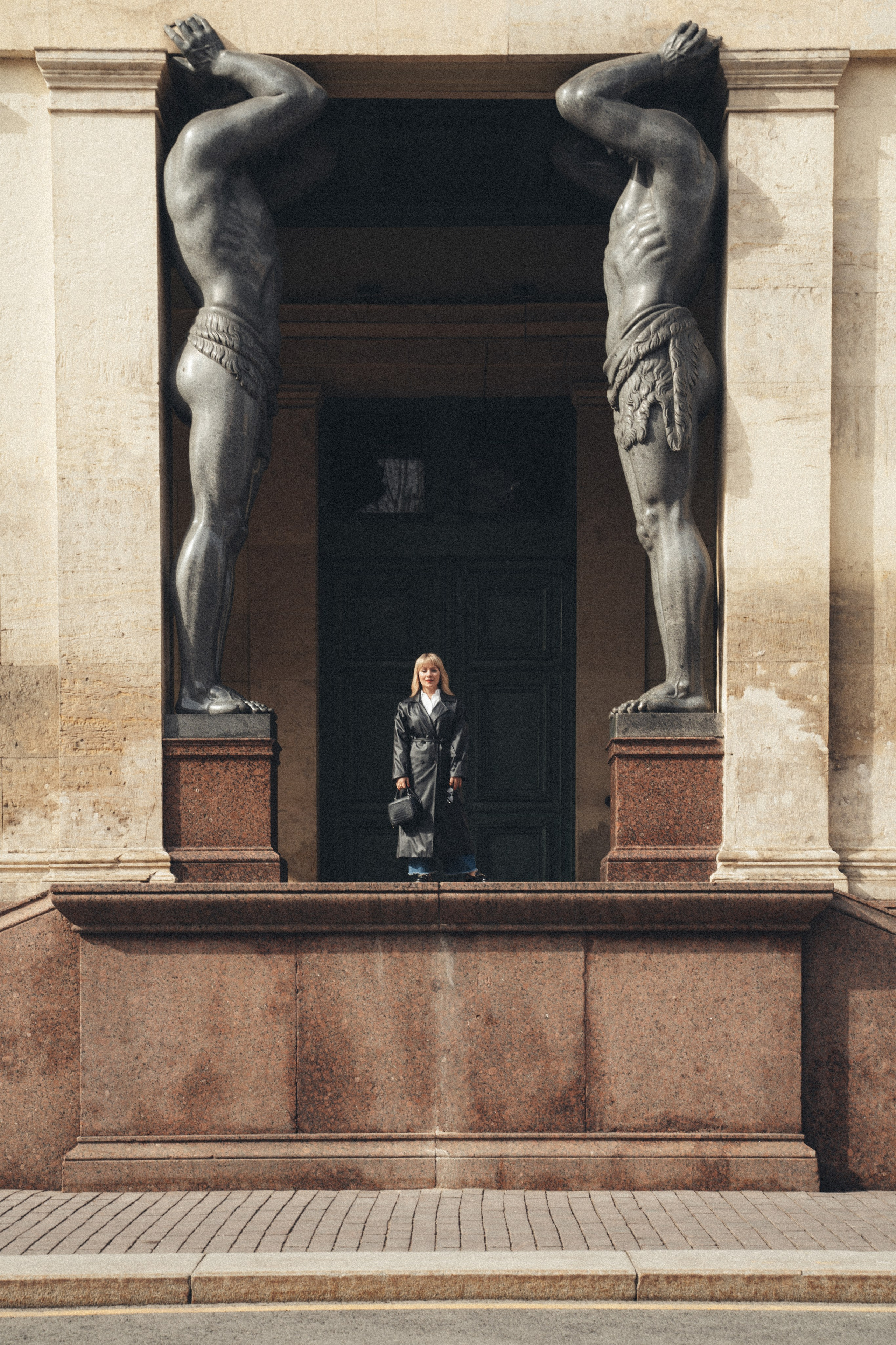 Уличная фотосессия. Фотограф Санкт-Петербург. Воплощу ваши идеи в жизнь!