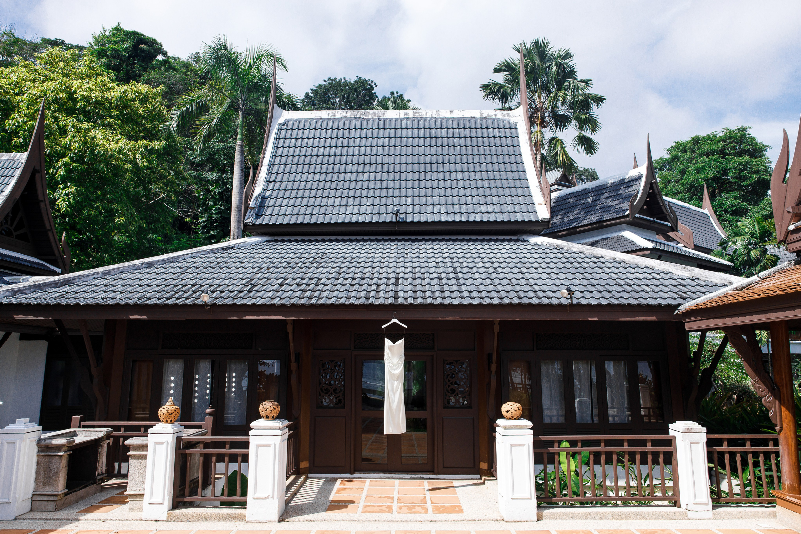 Wedding in Phuket at the Thavorn Hotel. Photographer in Phuket. Photographer Thailand