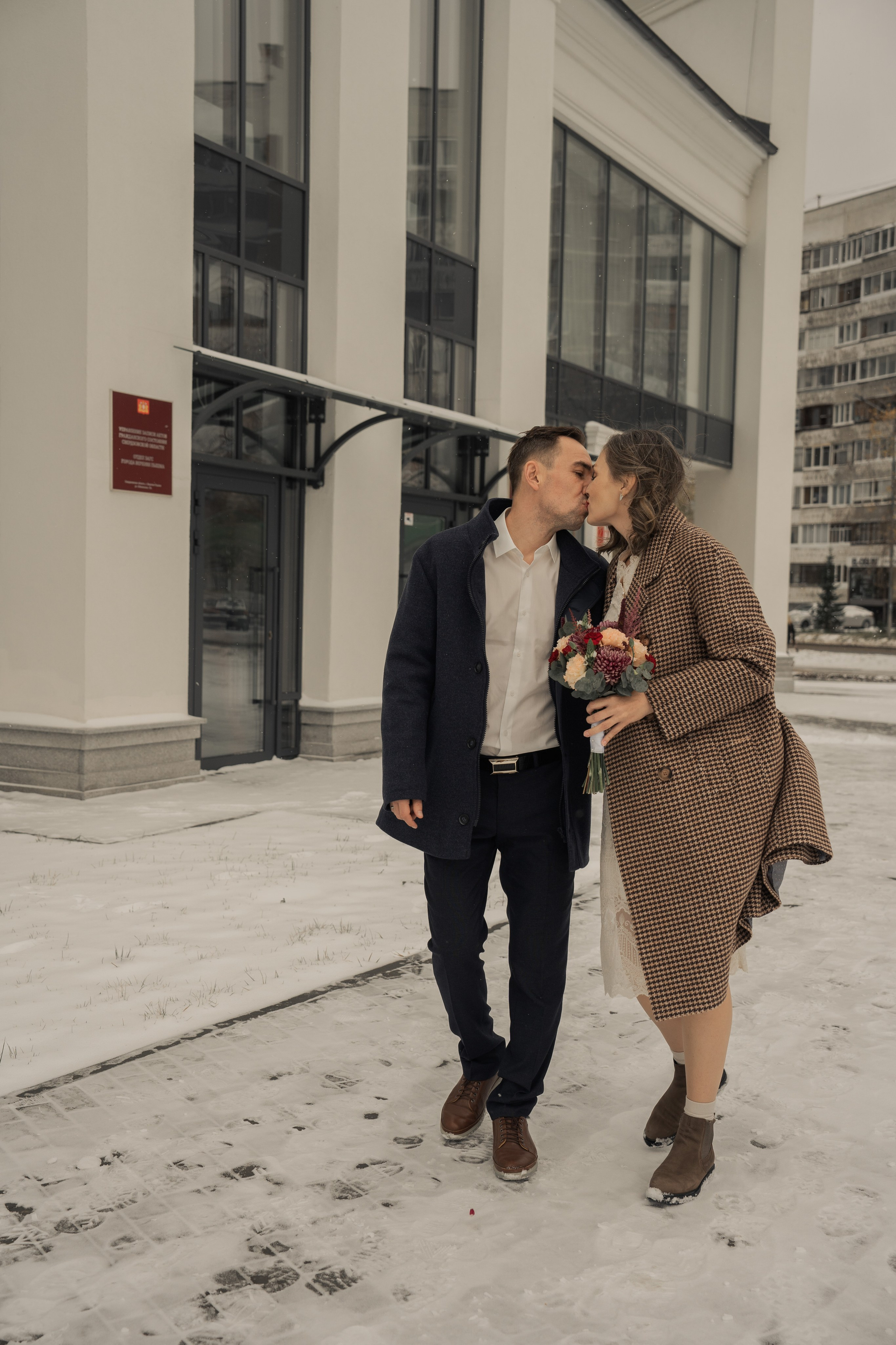 В ЗАГСе. Лена и Денис. Семейный фотограф Екатеринбург Татьяна Девятых