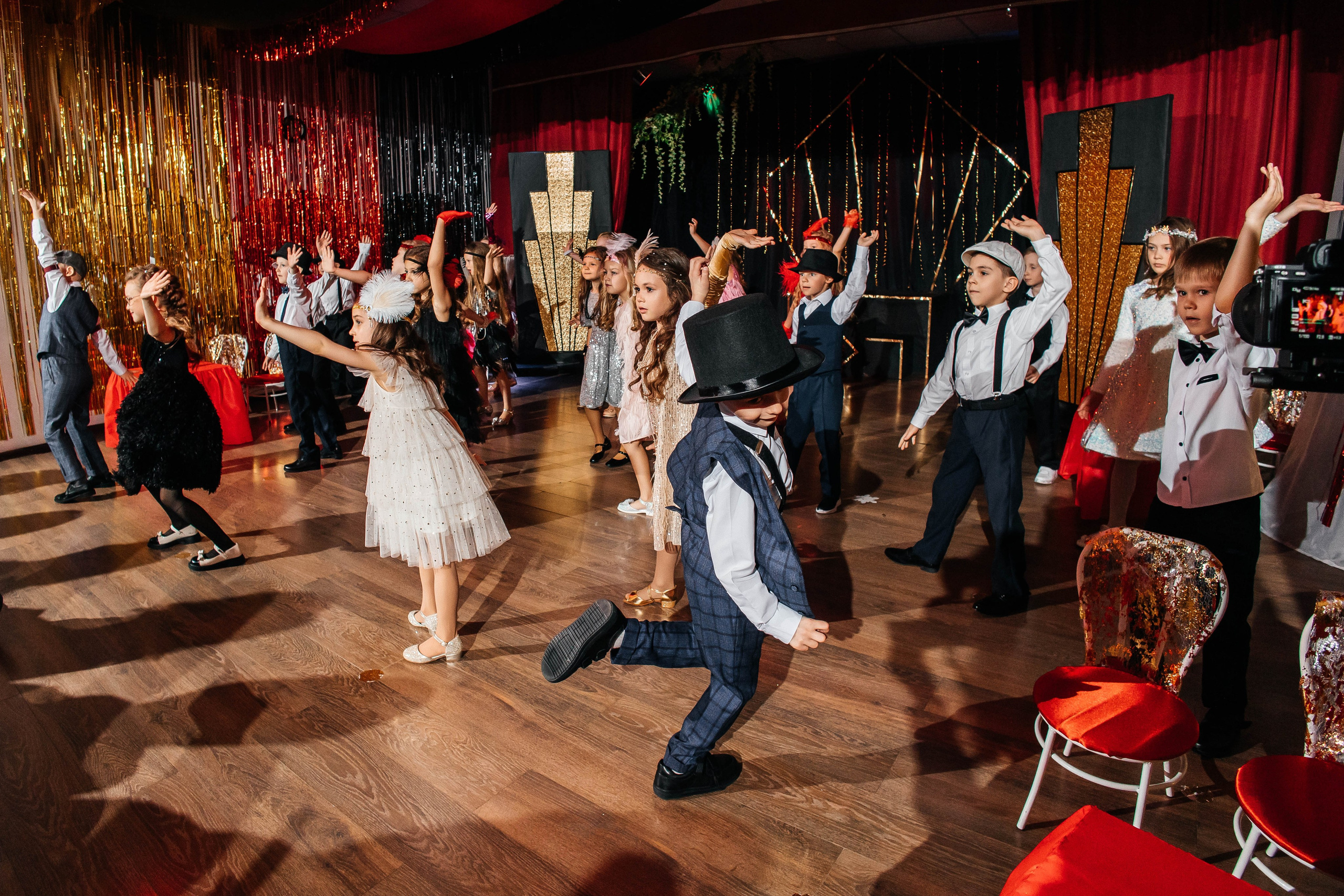 Выпускной в ЛИМПИК. Фотограф в Санкт-Петербурге Виктория Безверхая