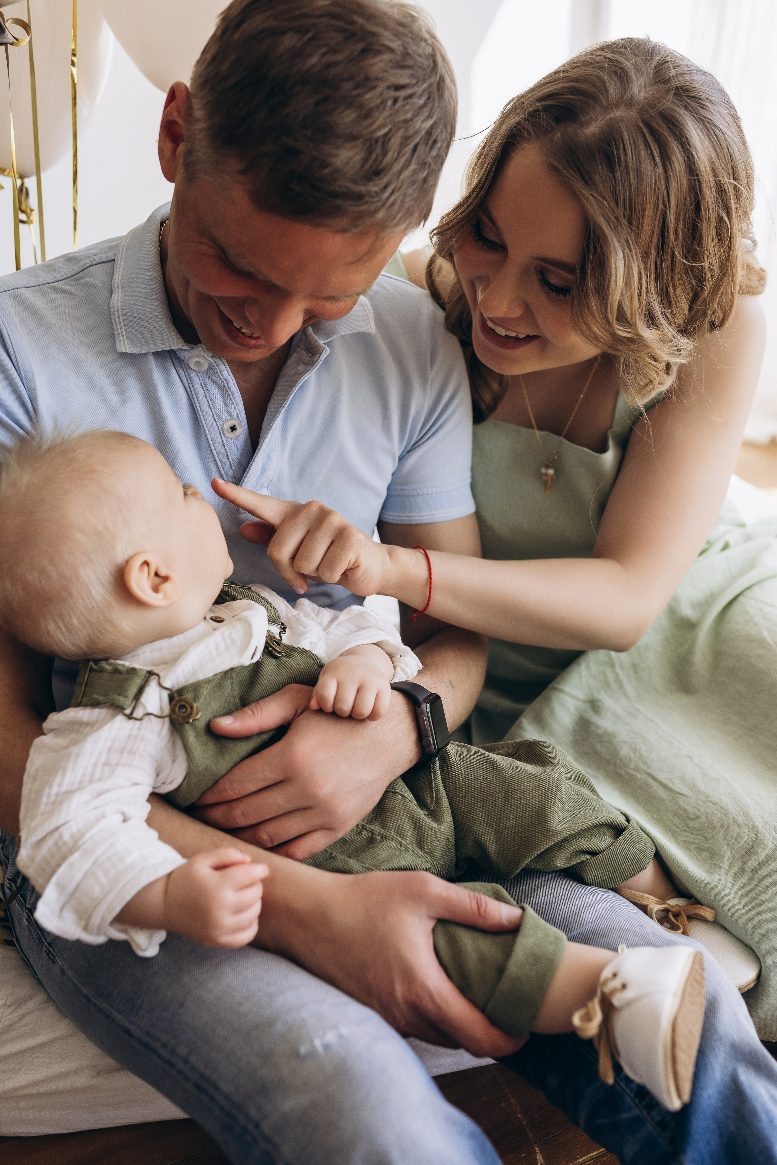 Семейная фотосессия в студии в Москве, семейный фотограф Анна Полушина. Свадебный фотограф в Москве Анна Полушина