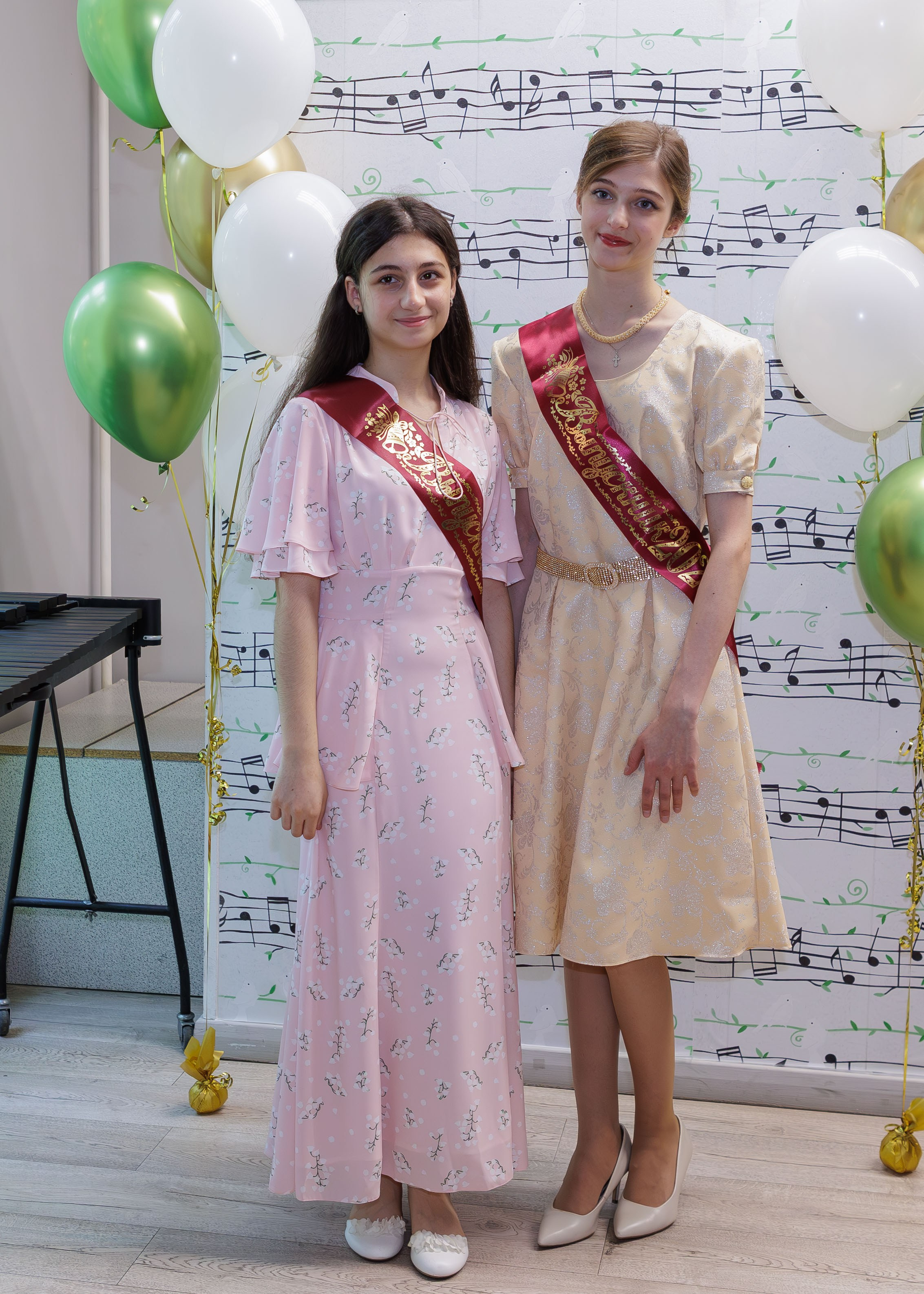 Вручение дипломов в Детской музыкальной школе имени Н. П. Будашкина. Выпускные альбомы и школьный фотограф в Подольске, Троицке, Щербинке, Москве и Московской области