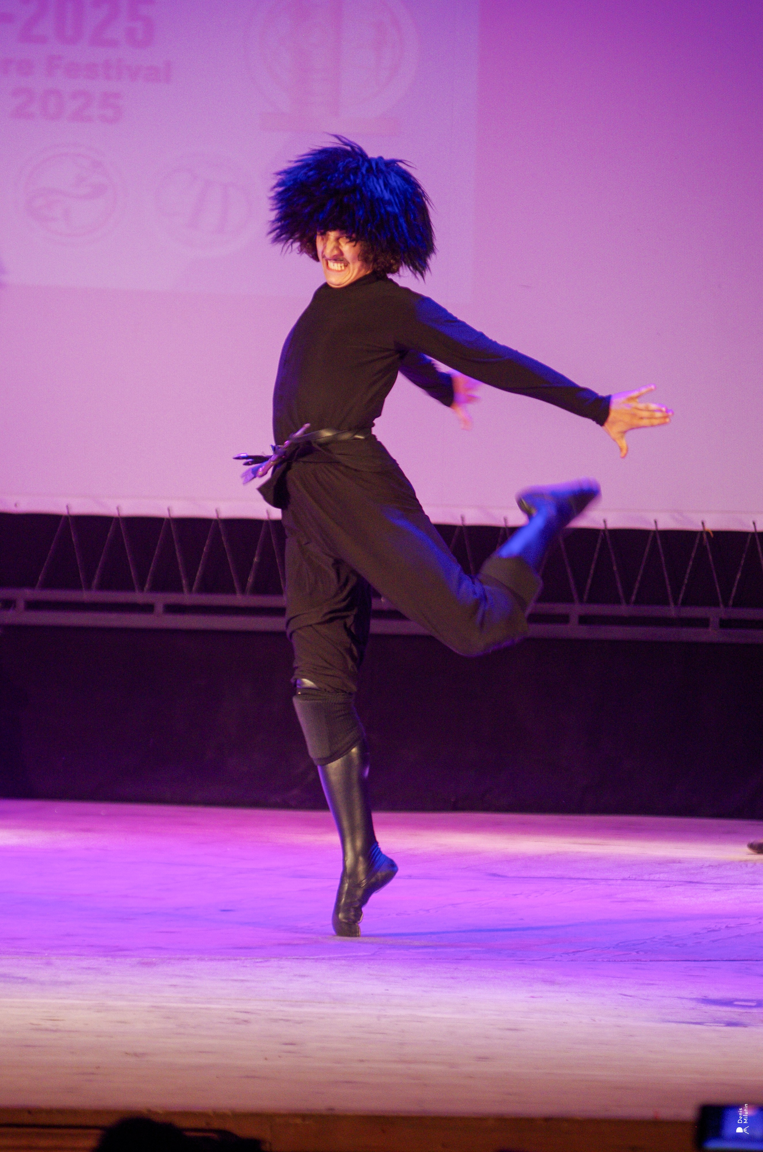 Танцы в прекрасном Они. Портретный фотограф Денис Милютин