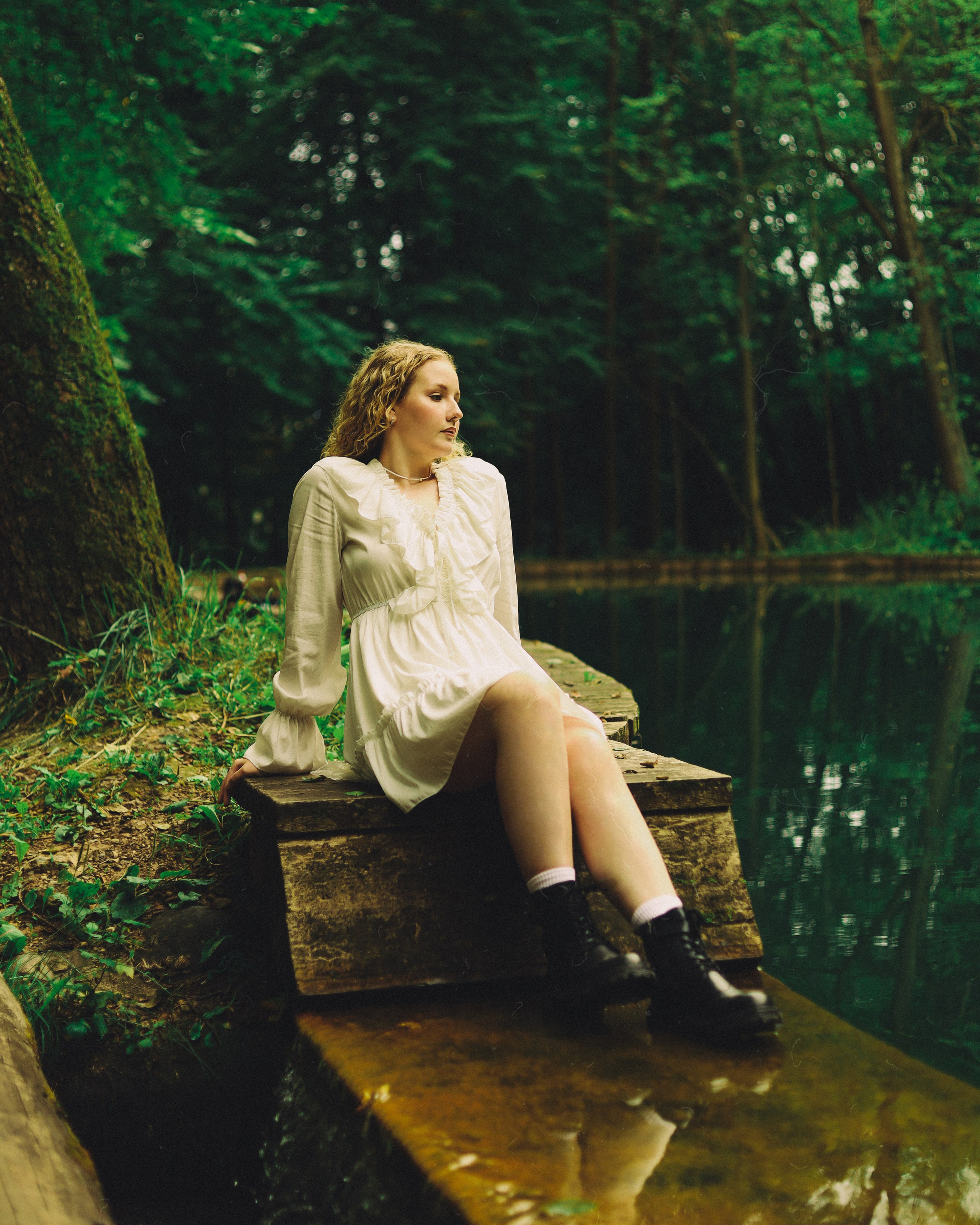 Jungles. Sun Betty — кинофотограф Элизабет