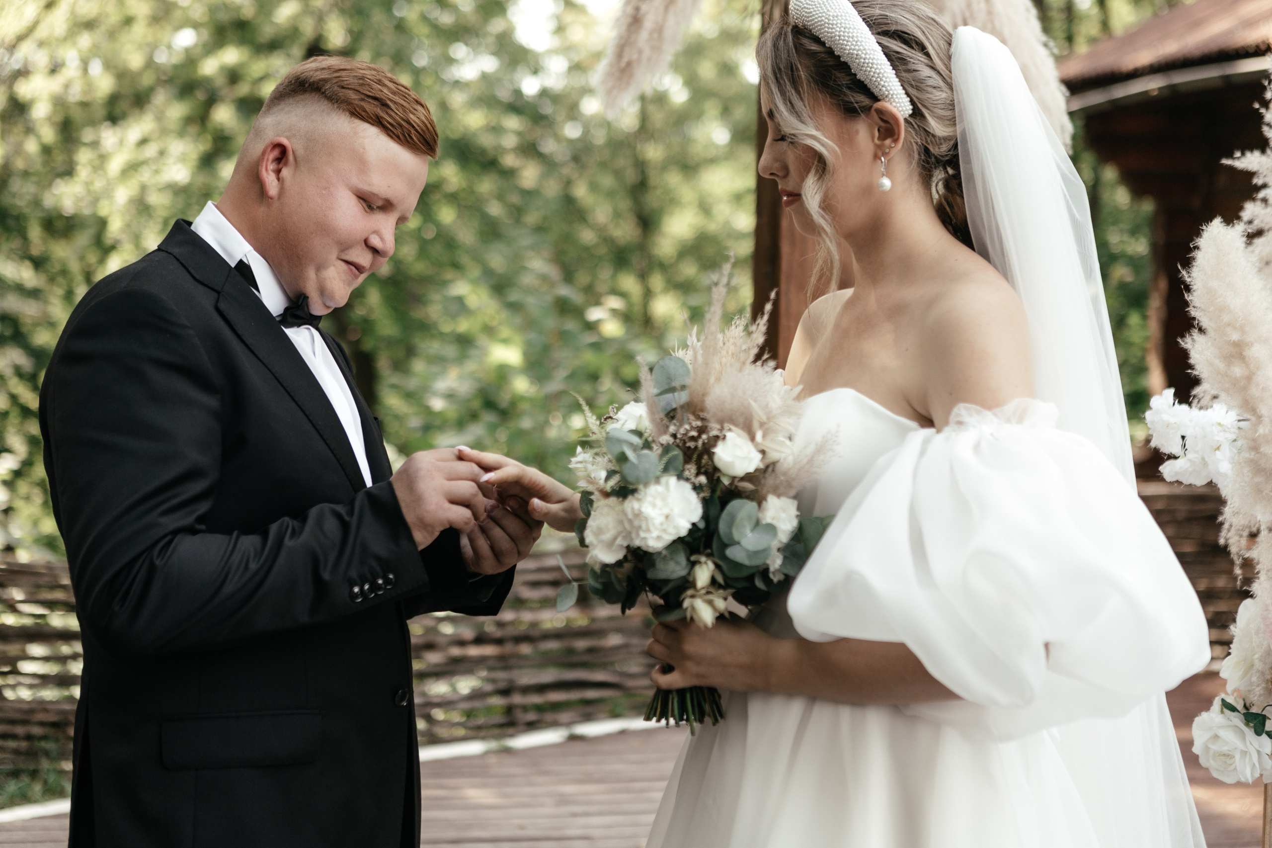 Свадебный фотограф Уфа — Руслан ГабдлисламовЖивые эмоции, красивые кадры, воспоминания на всю жизнь.Работаю по всей Республике Башкортоста. Свадебный фотограф Уфа Руслан Габдлисламов