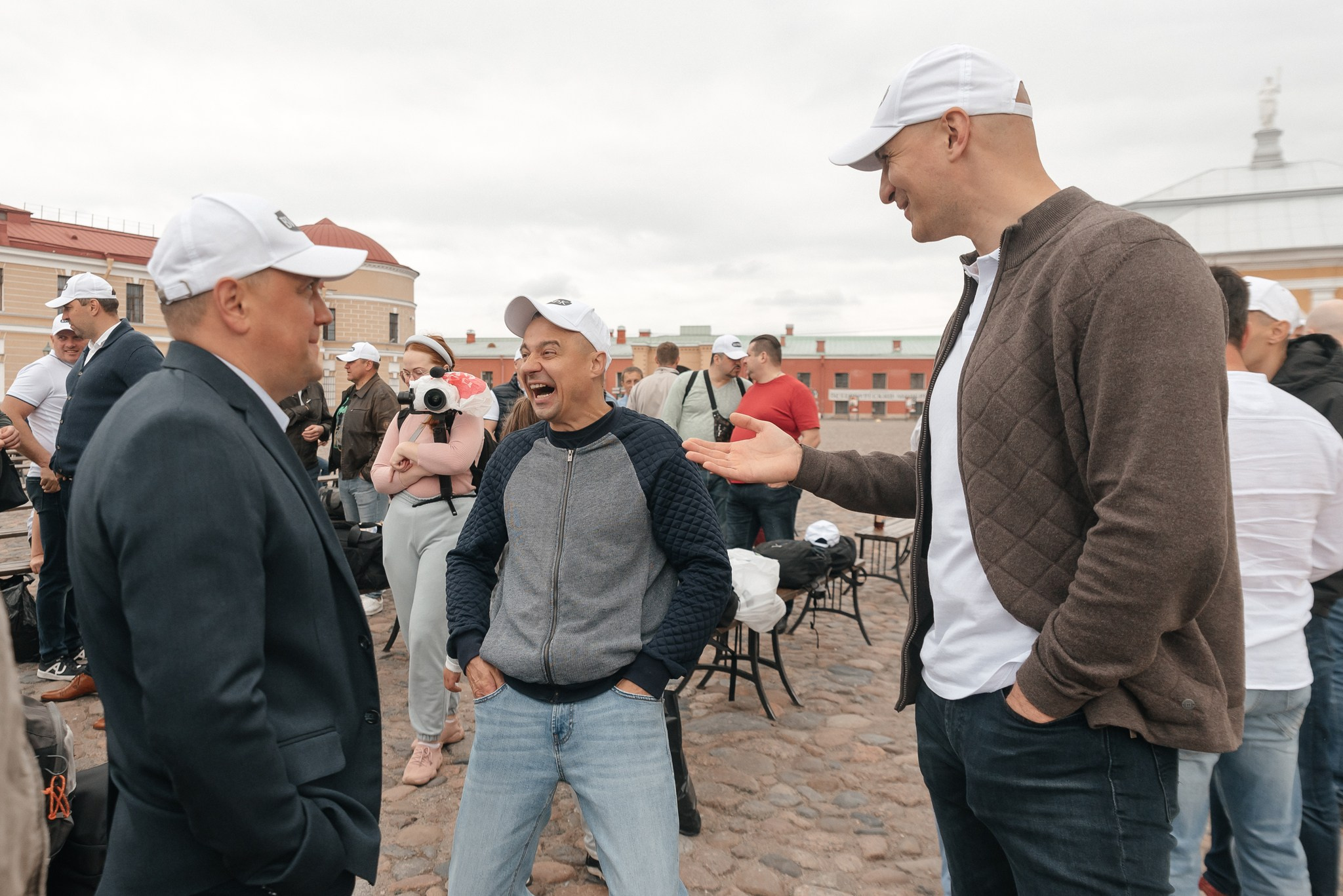 Встреча выпускников, выпуск 2001 г. Свадебный и семейный фотограф из Санкт-Петербурга Климов Анатолий