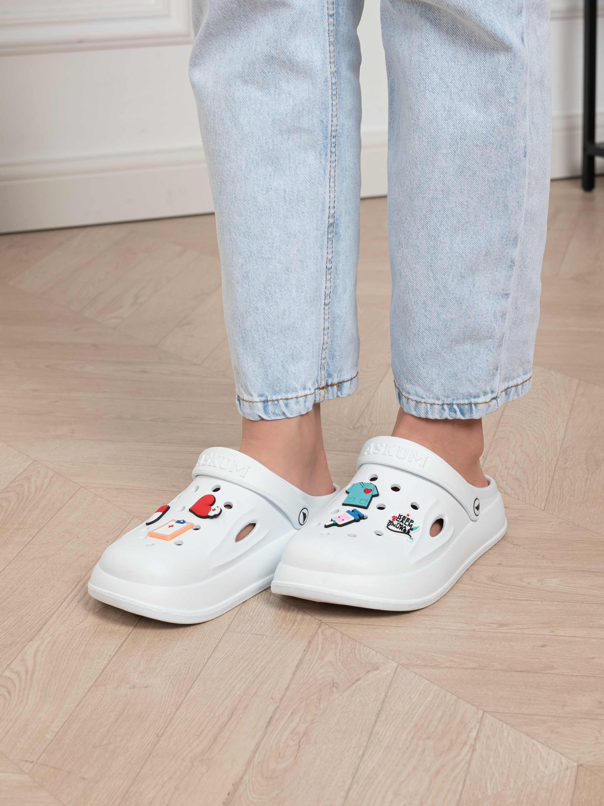 Сабо 2. Предметный фотограф, фото для маркетплейсов Пятигорск, КМВ