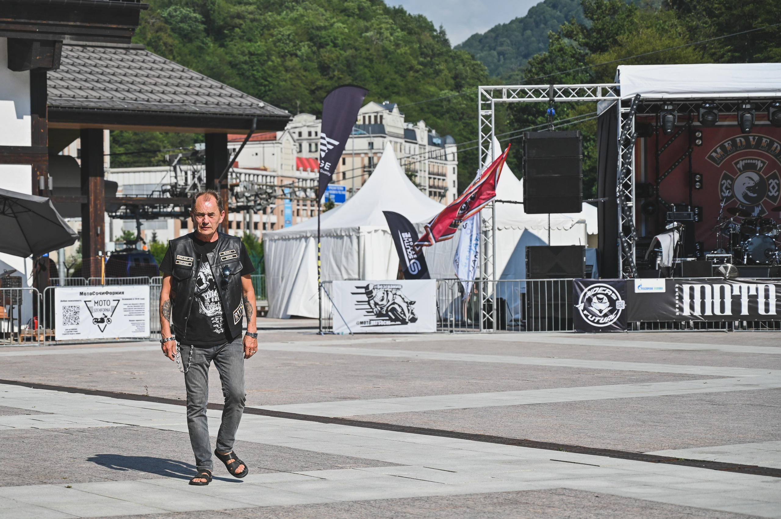 11- ый Ежегодный Байк Фестиваль " Медвежья МОТО ПОЛЯНА». Фотографирую счастливых людей в Сочи