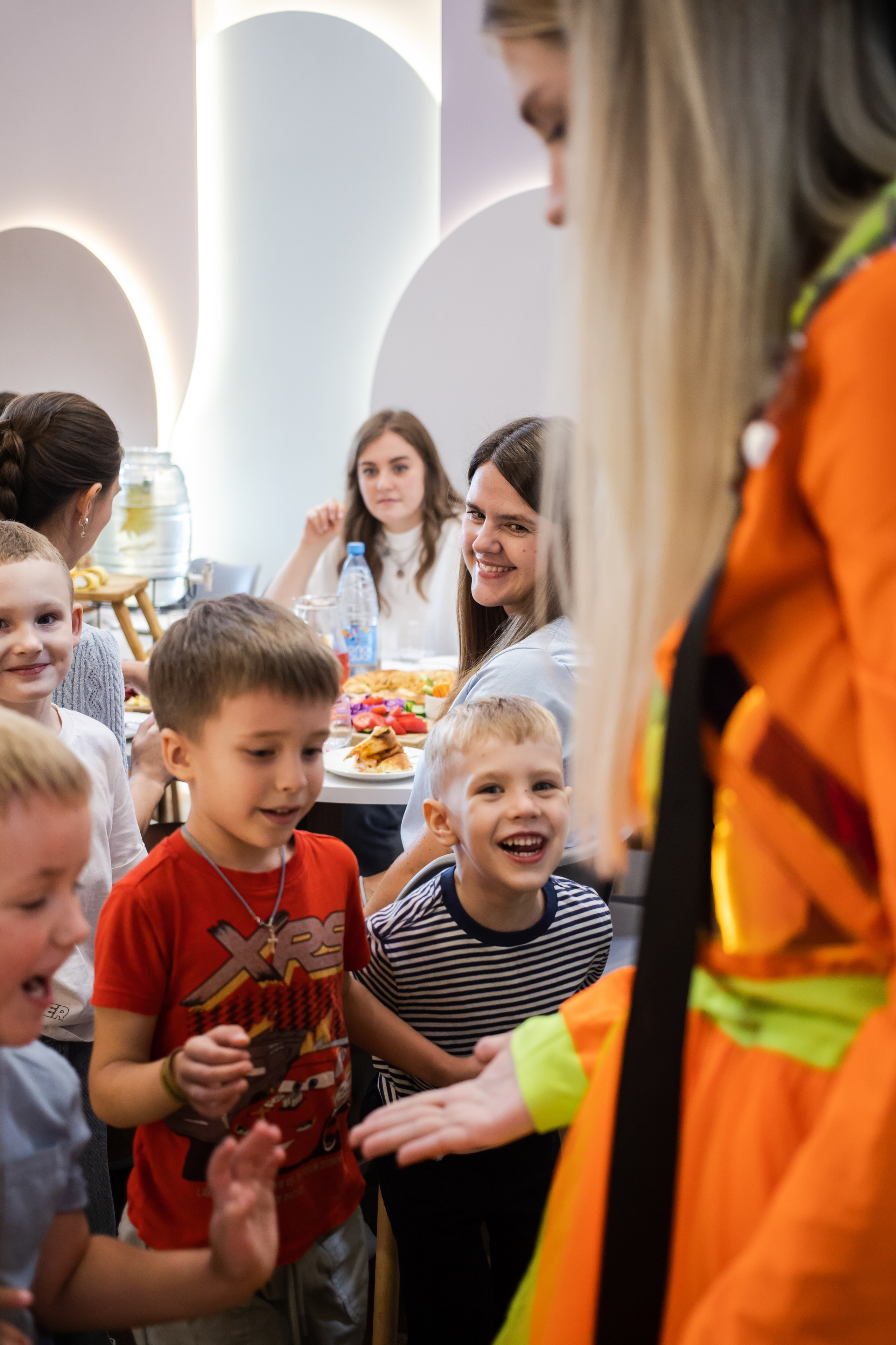 Марату 5. Фотографии с любовью