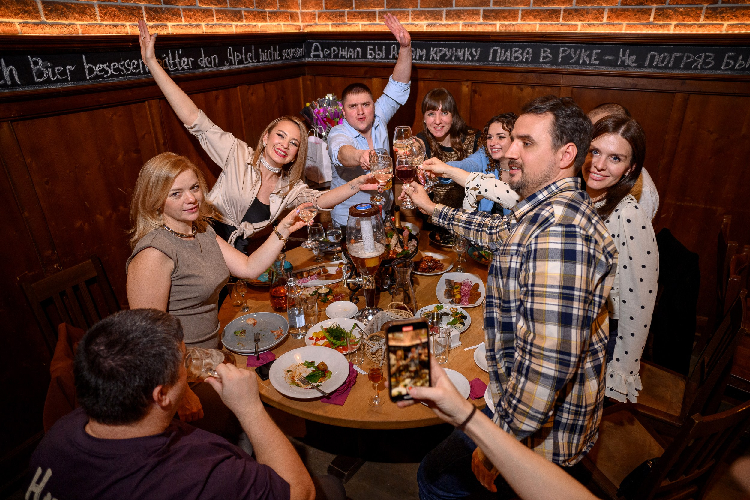 8Марта_МаксБрой. Фотограф Александр Данилов