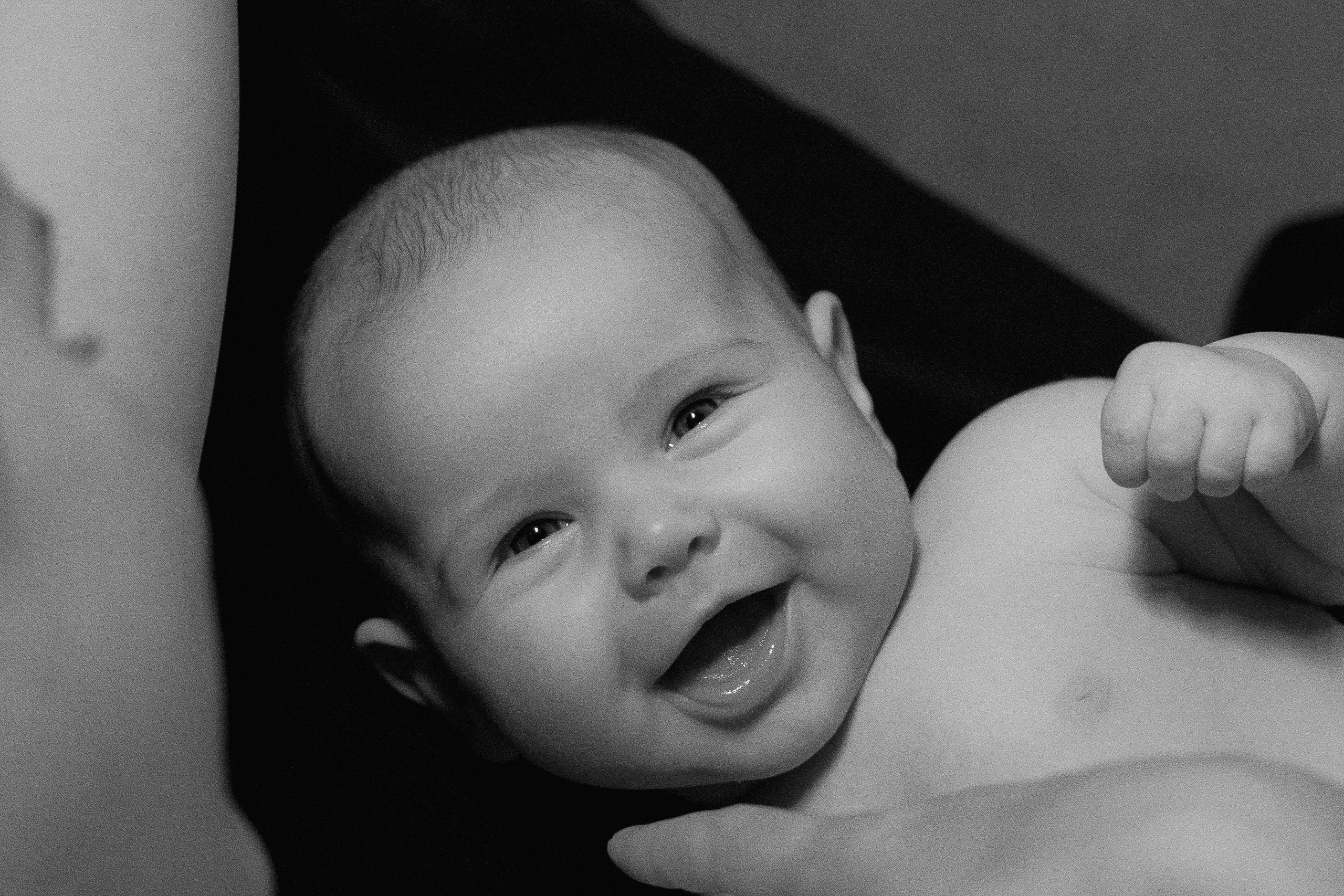 МИР (А) В ОБЪЯТИЯХ МАМЫ. Свадебный и семейный фотограф | Слоним, Гродно| Варя Режа́бек