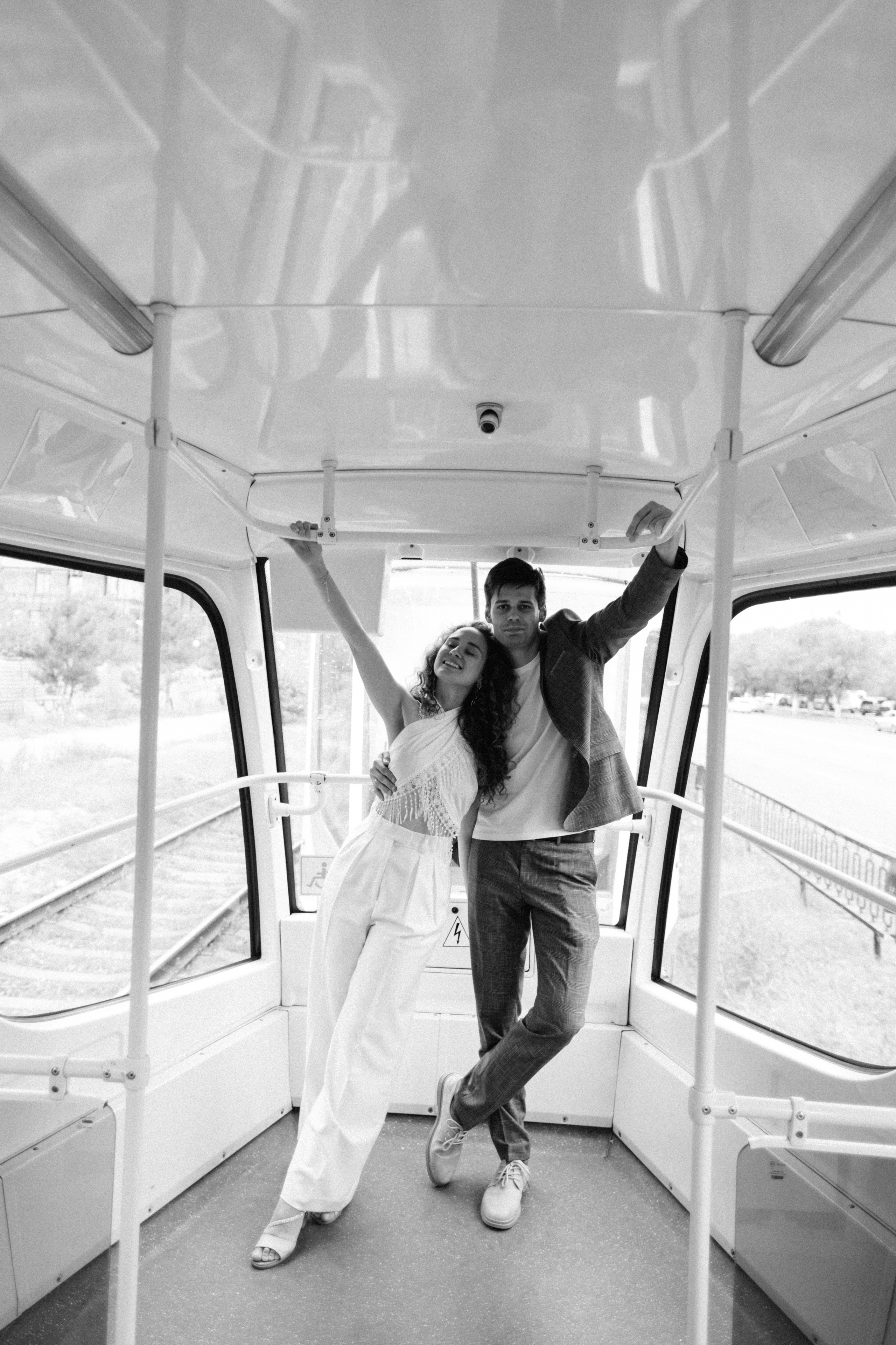 ЗАГС + свадебная прогулка Каролины и Артема. Свадебный и семейный фотограф г. Волгоград Биленко Ангелина