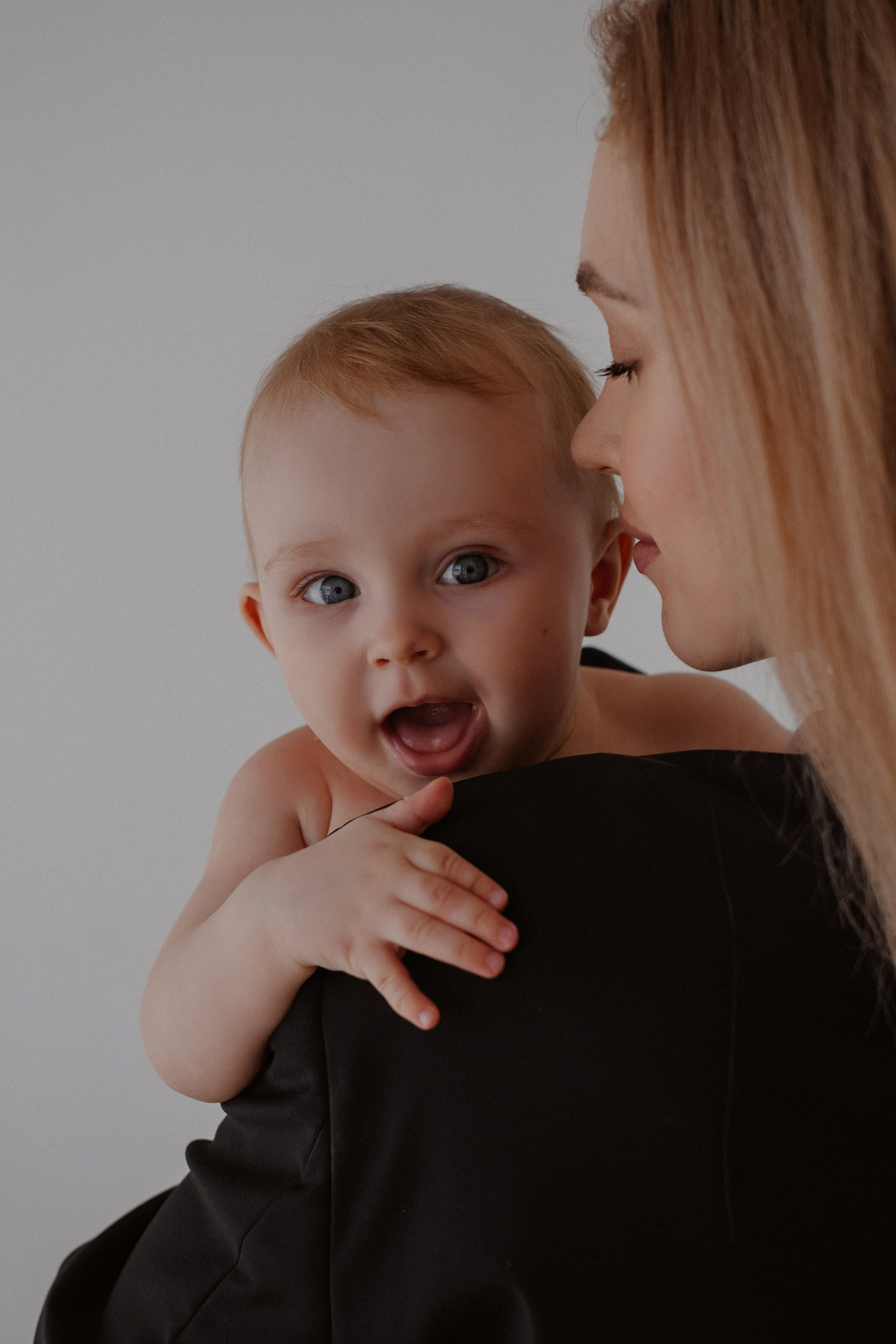 Семейная фотосессия Оля + Алиса + Женя + Даня. Свадебный и семейный фотограф г. Волгоград Биленко Ангелина