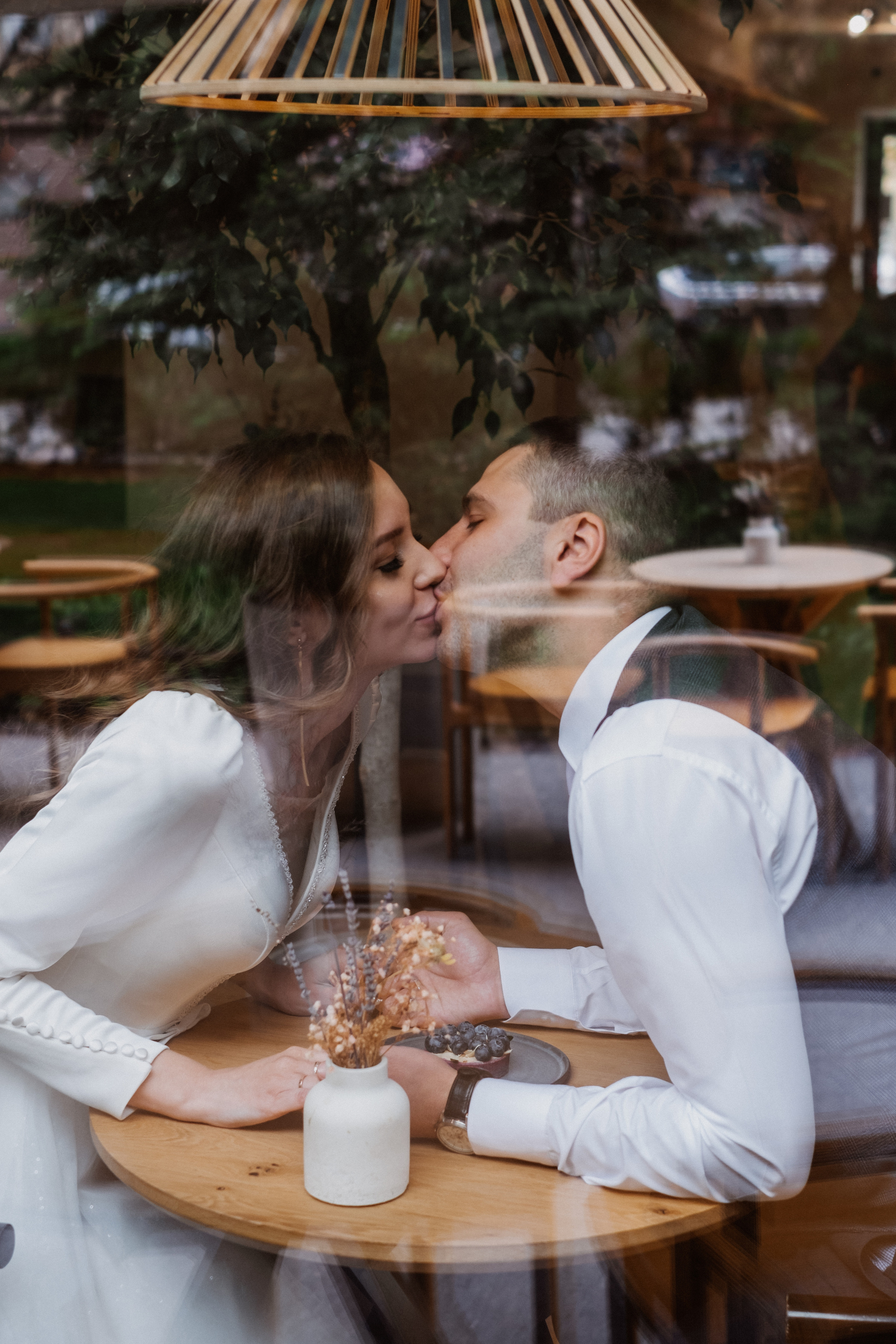 Свадебная прогулка Натальи и Владислава. Свадебный и семейный фотограф г. Волгоград Биленко Ангелина