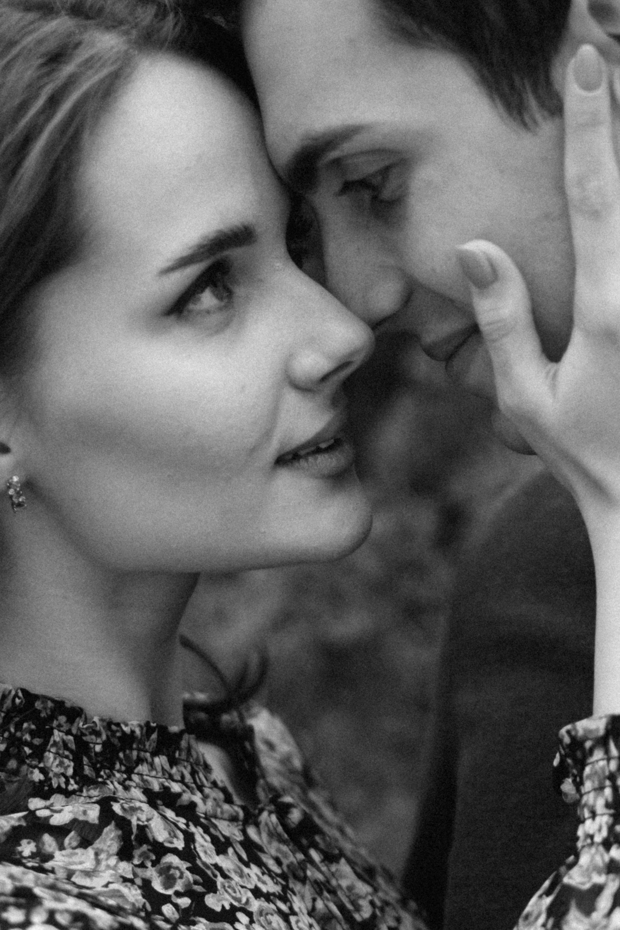 Городская съемка love story Анастасия + Даниил. Свадебный и семейный фотограф г. Волгоград Биленко Ангелина