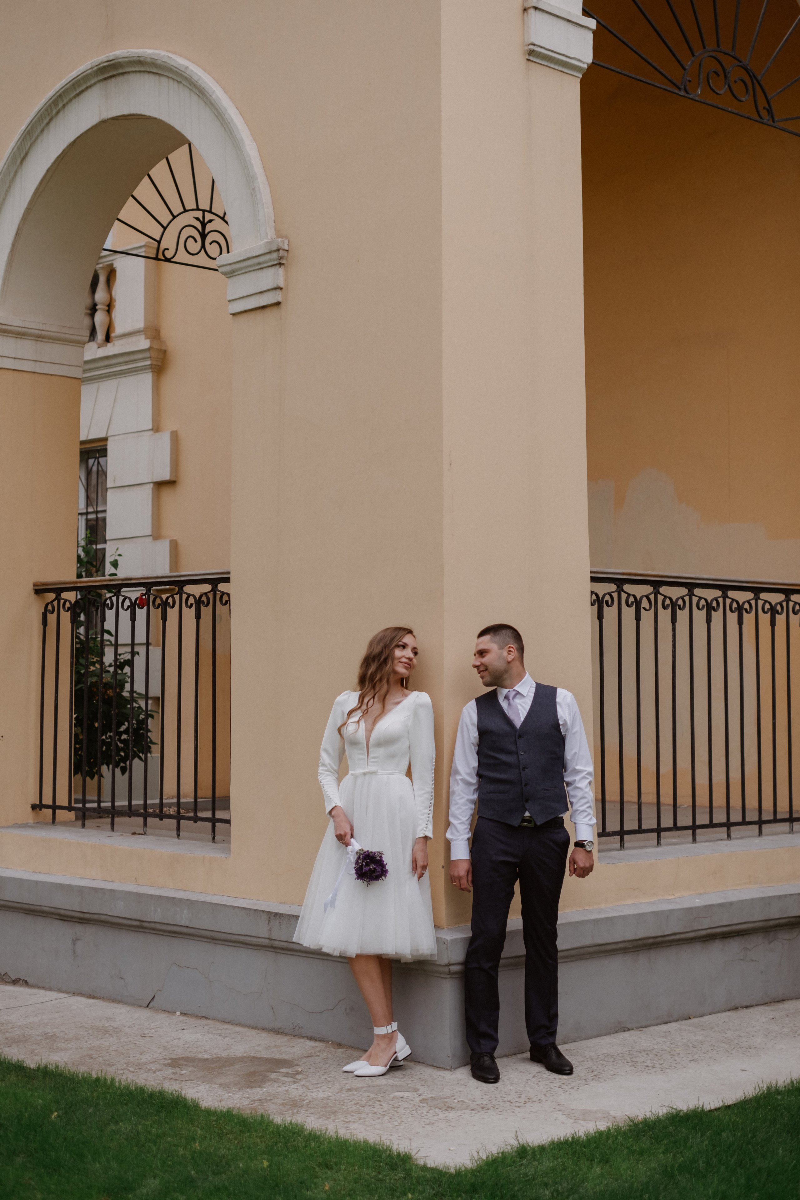 Свадебная прогулка Натальи и Владислава. Свадебный и семейный фотограф г. Волгоград Биленко Ангелина